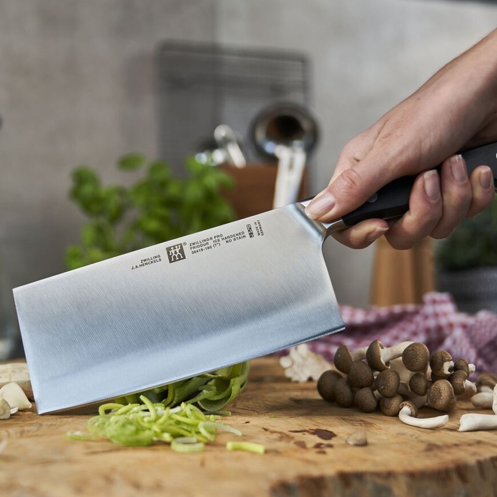 ZWILLING - Chinesisches Kochmesser | Pro | 18 cm ZWILLING - Chinesisches Kochmesser | Pro | 18 cm