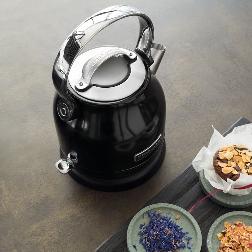 KitchenAid -  1.25 L Kettle - Onyx Black KitchenAid -  1.25 L Kettle - Onyx Black