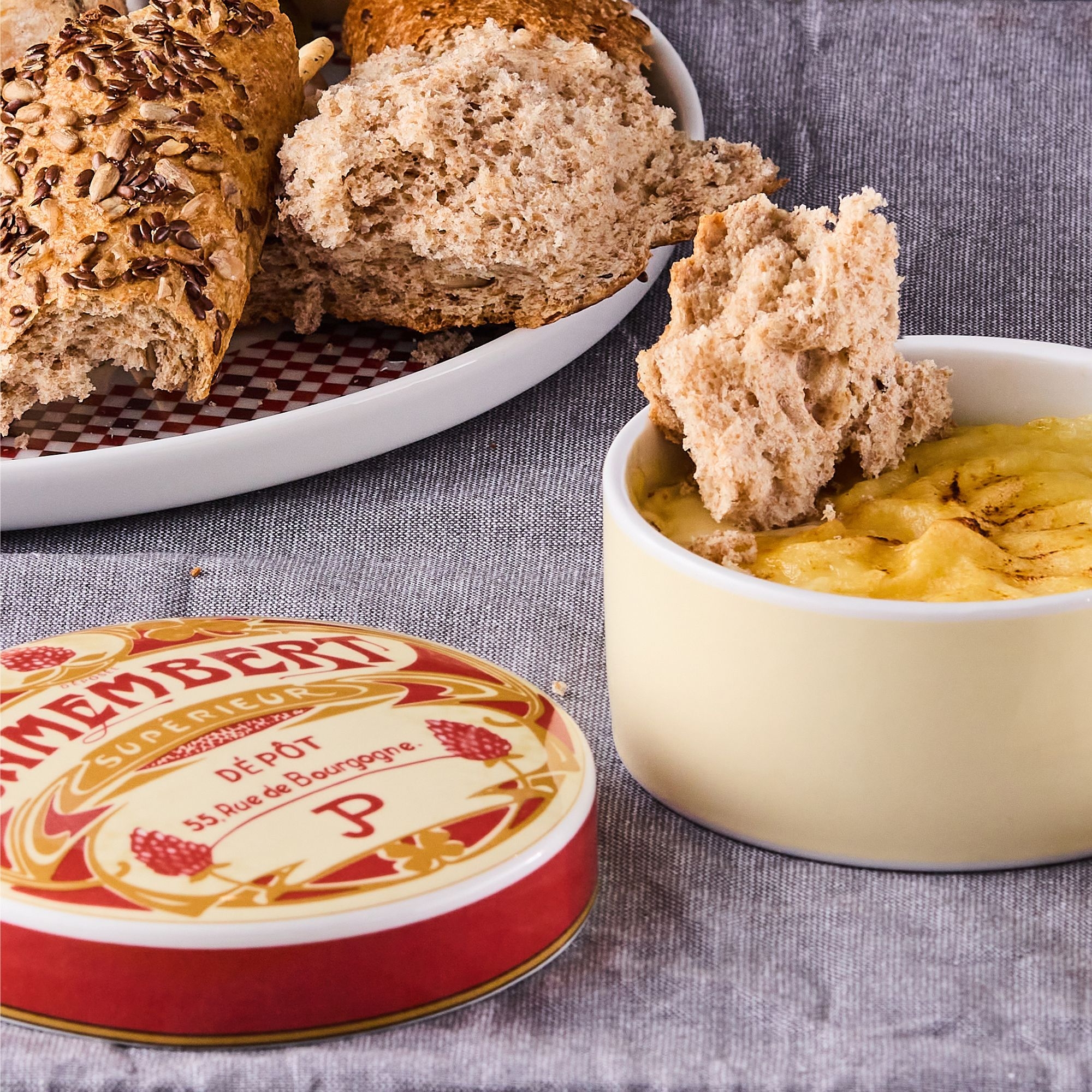 BIA - Camembert Baker & Cover - Vintage