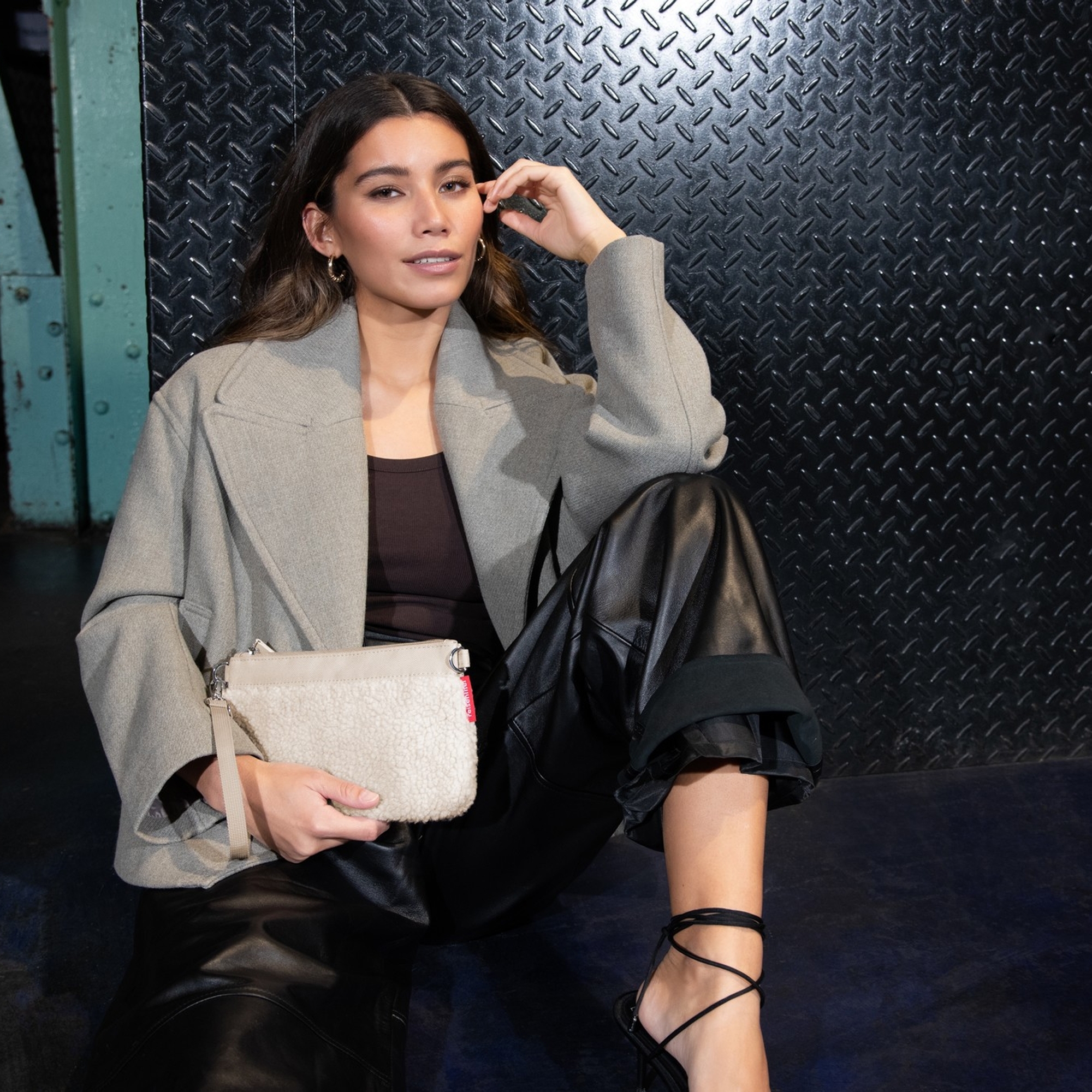 reisenthel - mini pouch - teddy sand