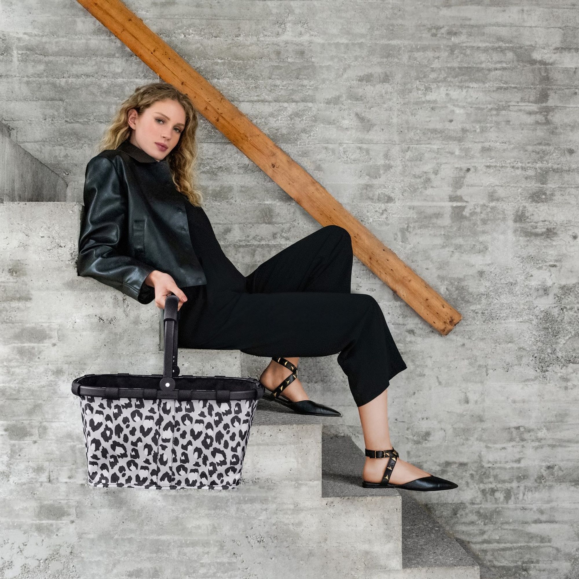 reisenthel - carrybag - frame leo nero reisenthel - carrybag - frame leo nero