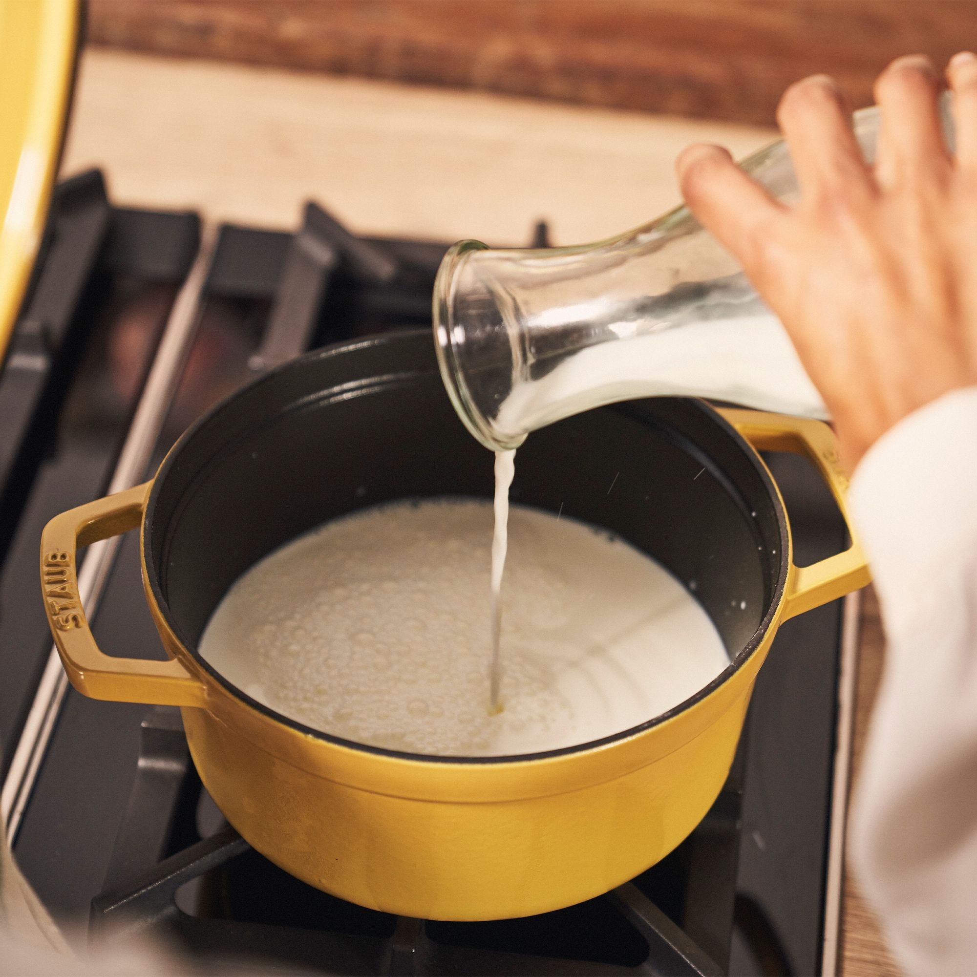 STAUB - Casserole dish | round | 26 cm | Citron
