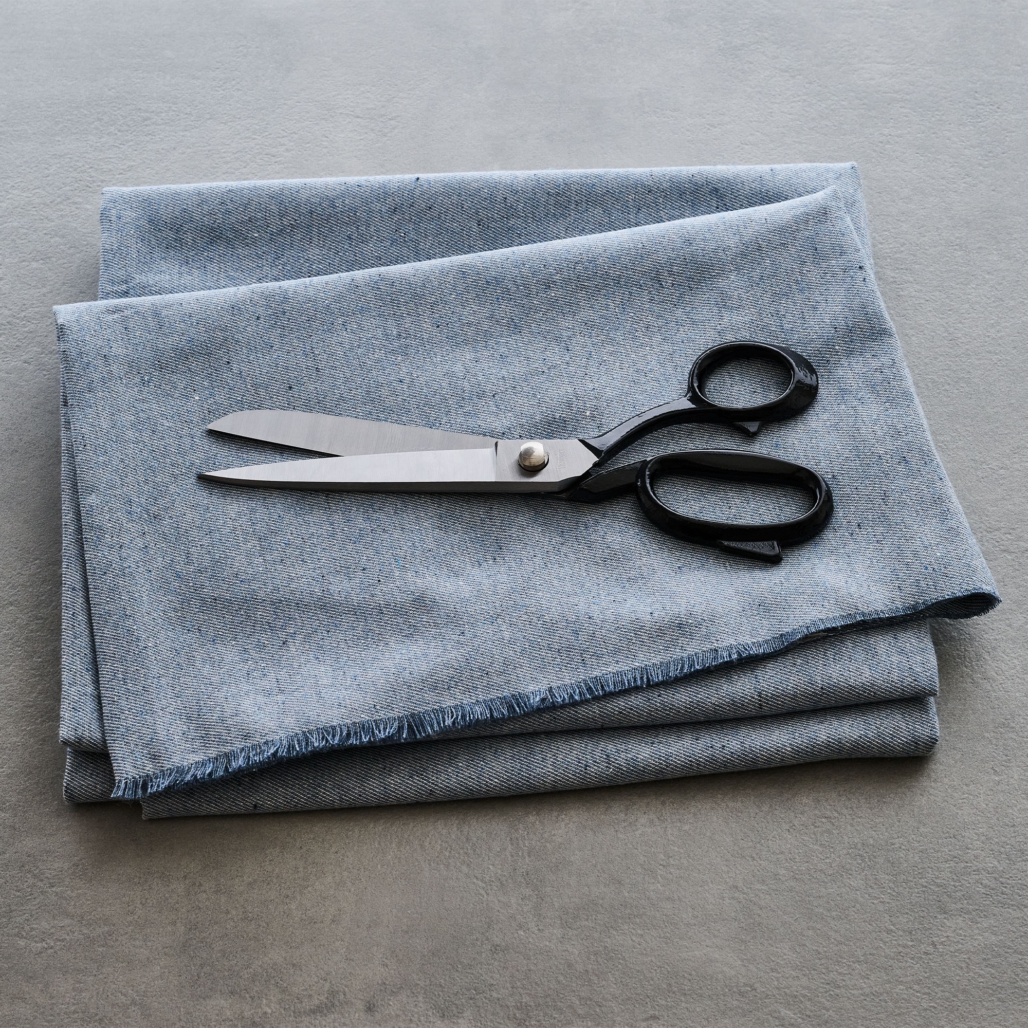 Victorinox - cutting scissors