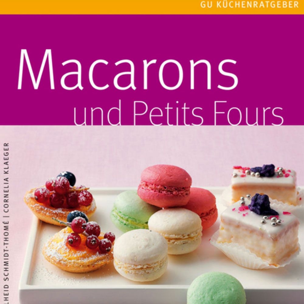 Macarons und Petit Fours