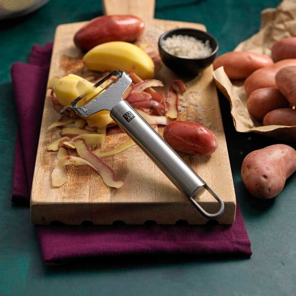 ZWILLING - Pendulum peeler | Pro | cross