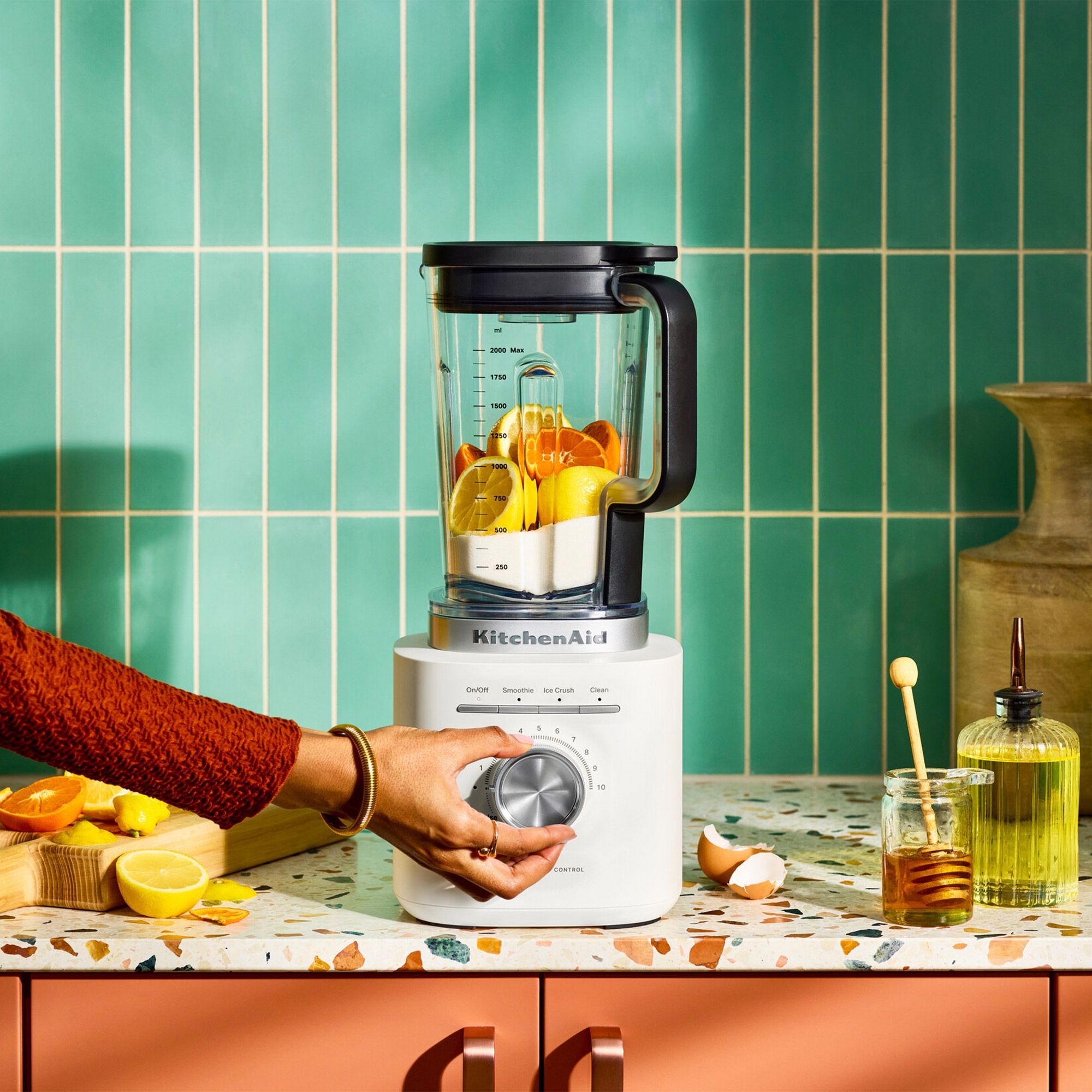 KitchenAid - Pure Power Stand Mixer - Porcelain White