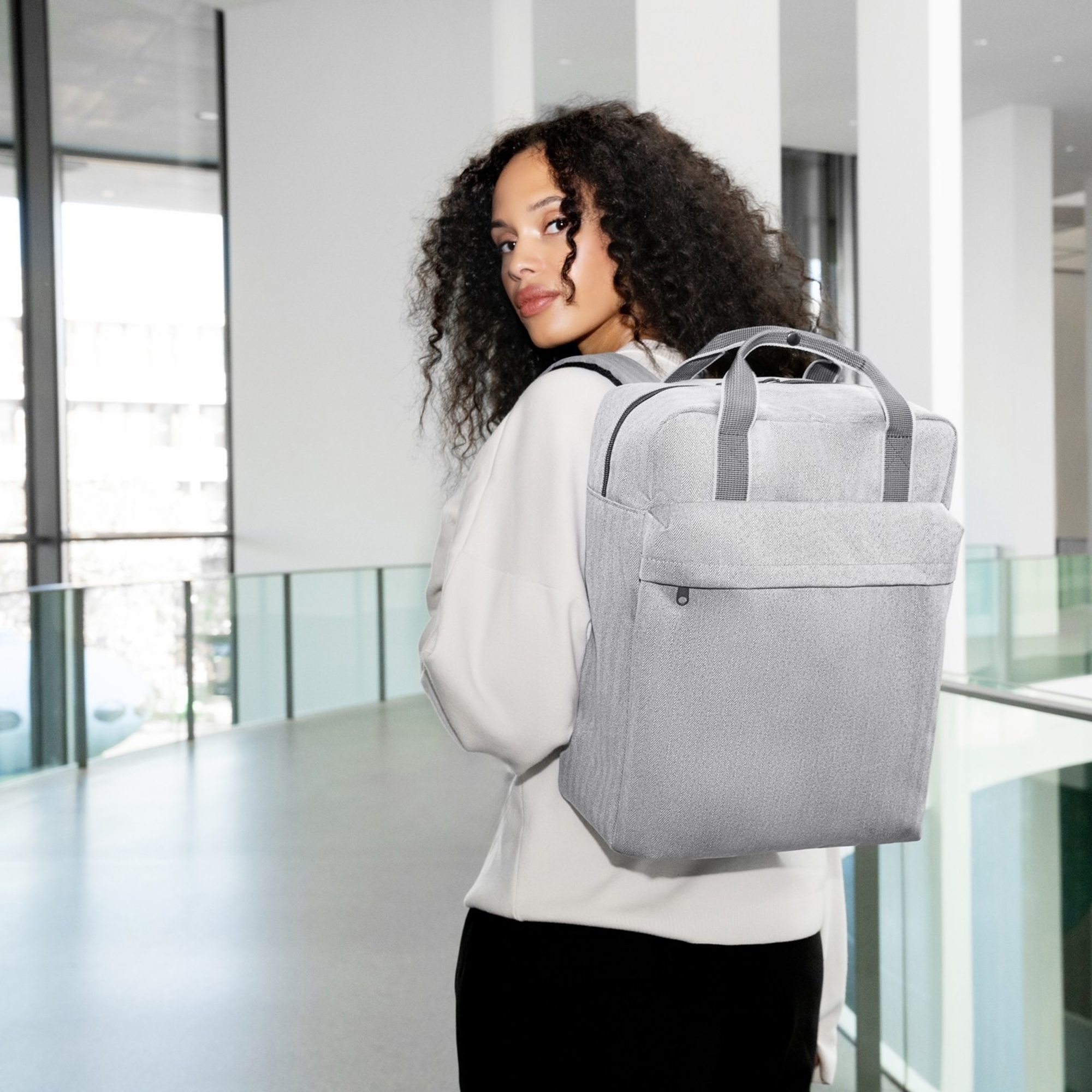 reisenthel - allday backpack m - herringbone grey reisenthel - allday backpack m - herringbone grey