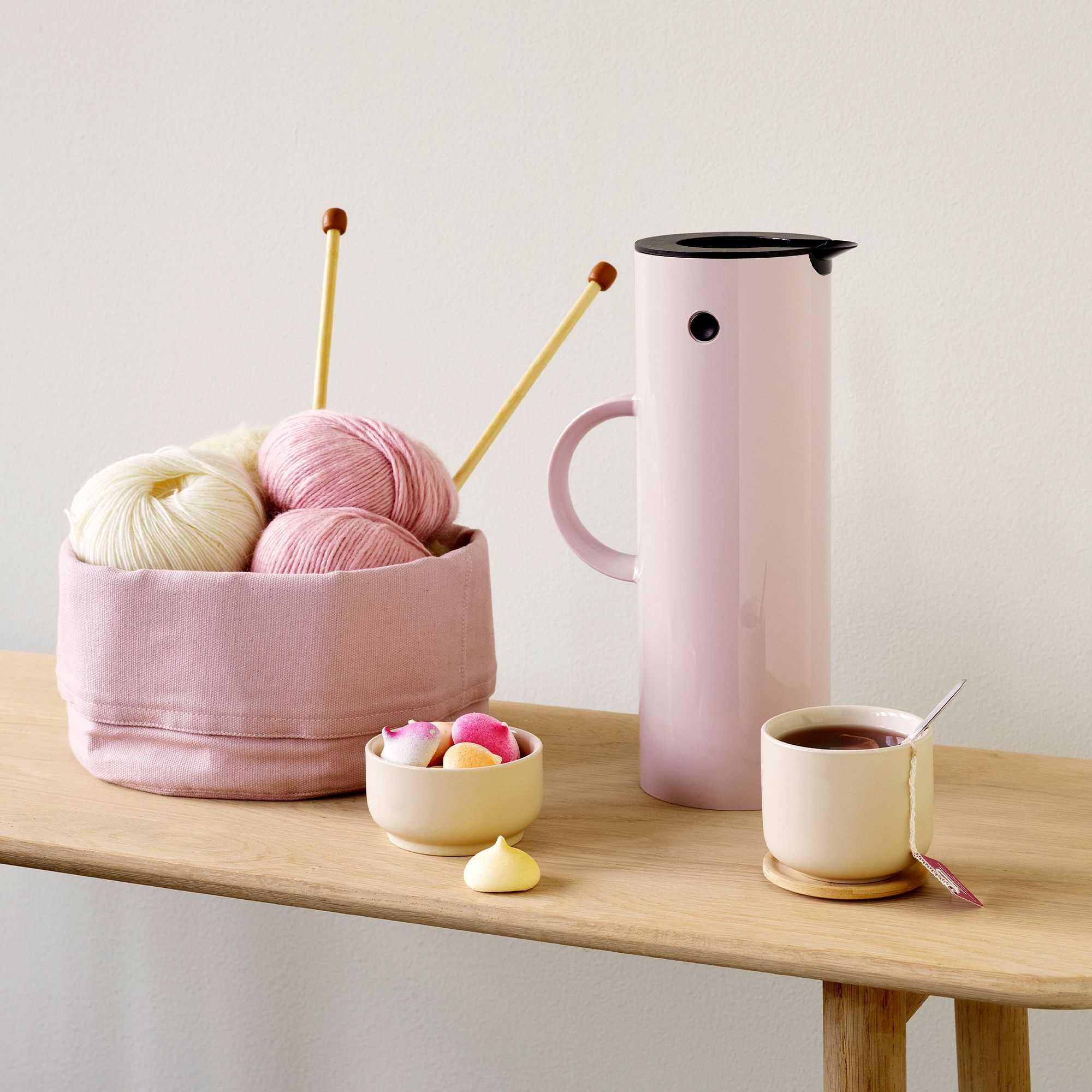Stelton - EM77 Vacuum jug 1L - Lavendel