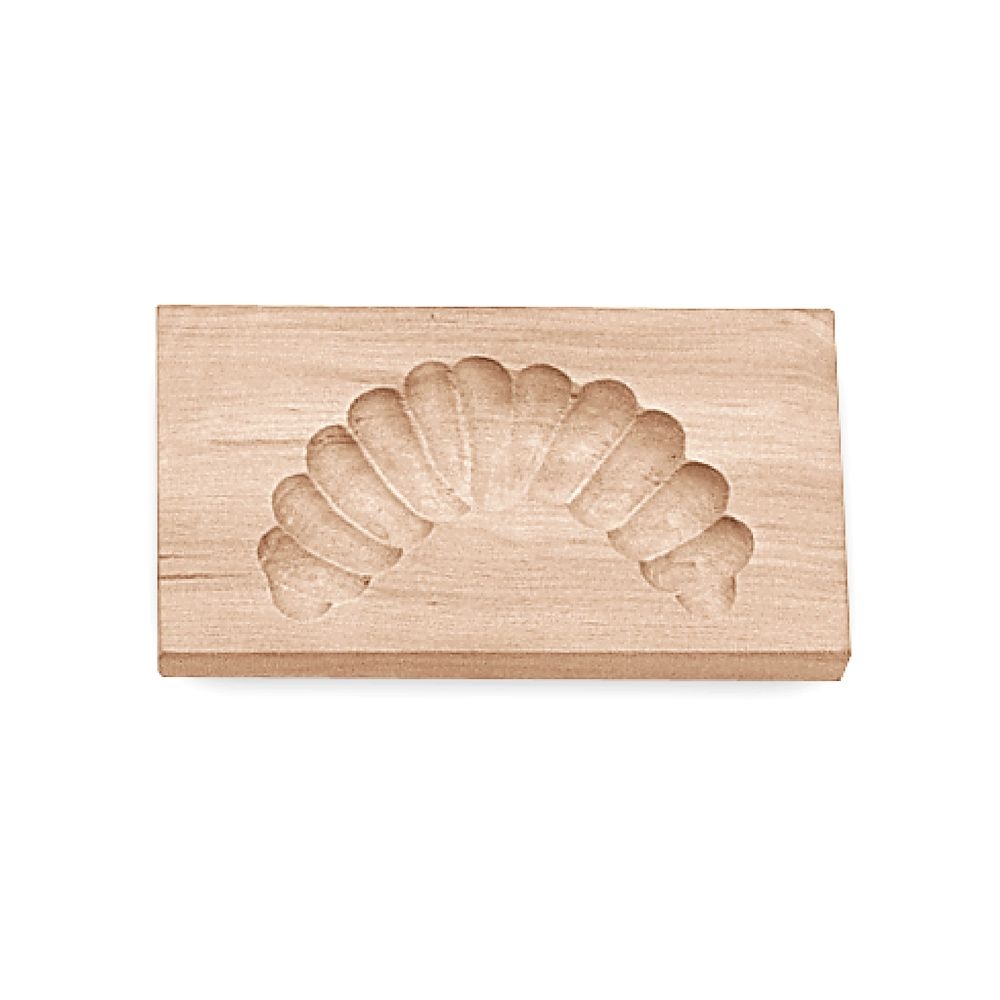 Städter - Wooden mould Croissant 10 x 6 cm