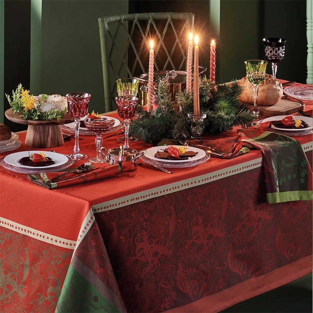 Garnier-Thiebaut Tischdecke - Noel Fruite Rouge - GS - verschiedene Größen Garnier-Thiebaut Tischdecke - Noel Fruite Rouge - GS - verschiedene Größen