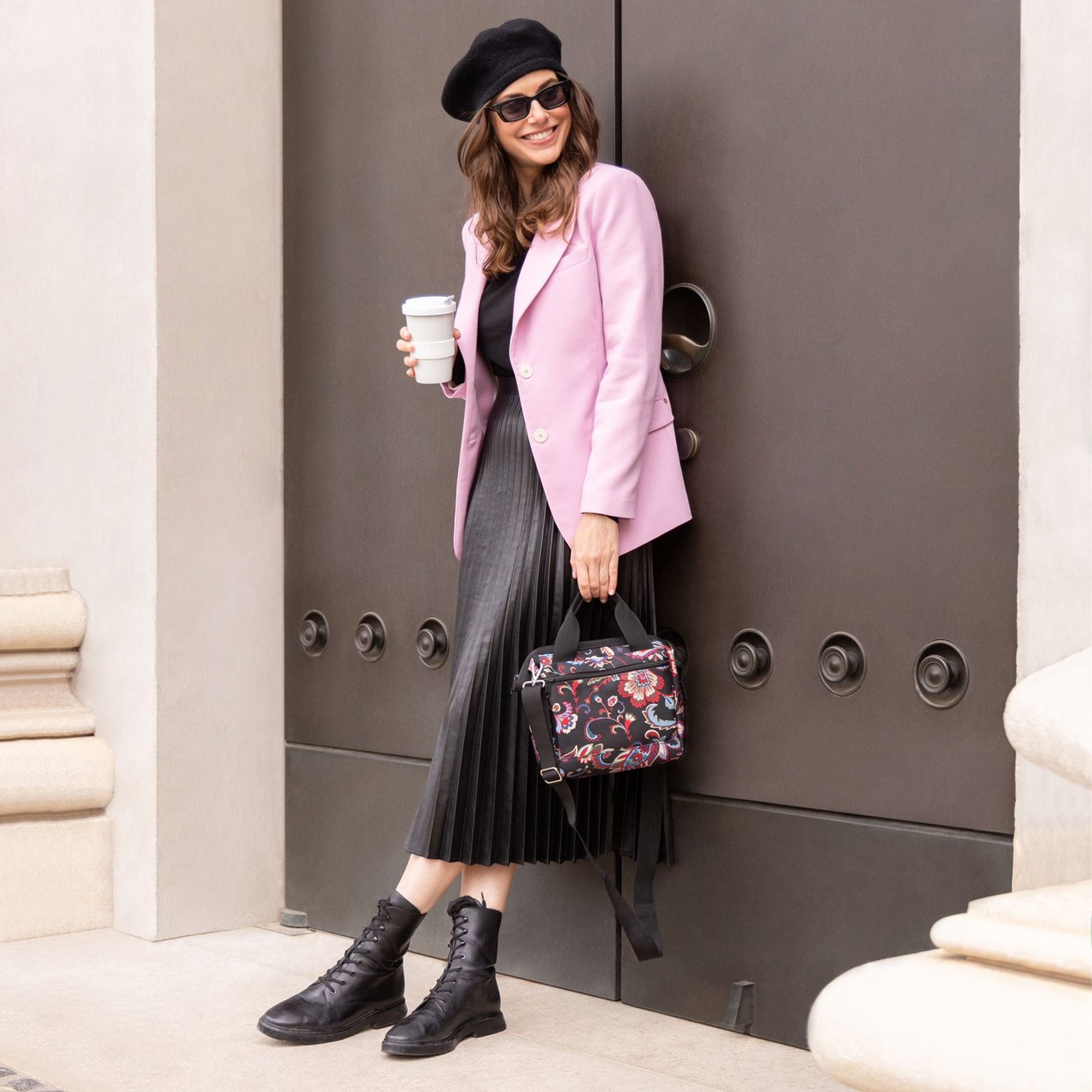 reisenthel - allrounder cross - paisley black reisenthel - allrounder cross - paisley black