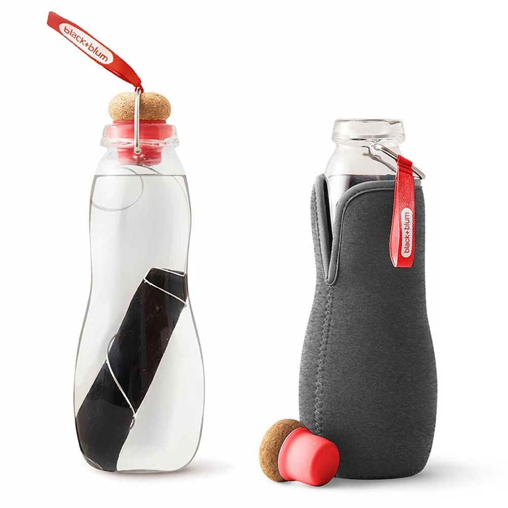 black+blum - EAU GOOD GLAS Trinkflasche 650 ml - Rot black+blum - EAU GOOD GLAS Trinkflasche 650 ml - Rot