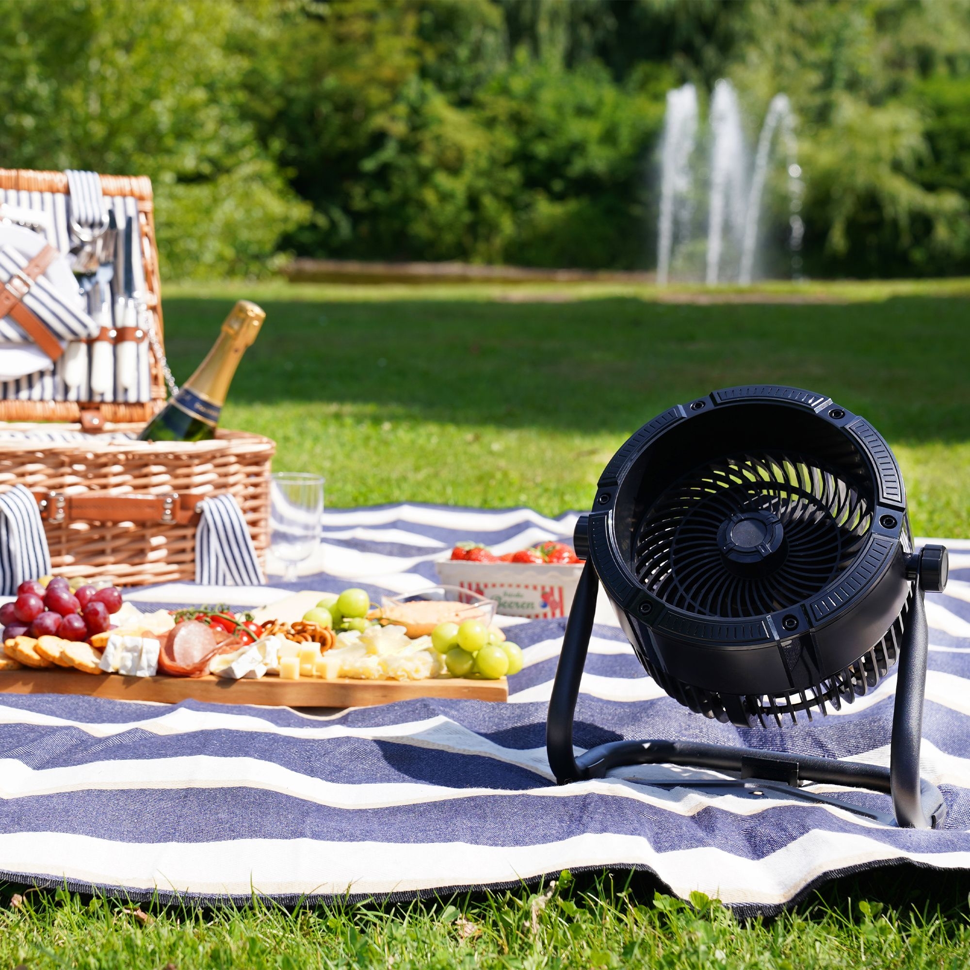 Unold - Outdoor cordless fan - Black Unold - Outdoor cordless fan - Black