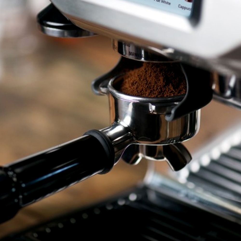 SAGE - the Barista Touch™ Espressomaschine  Black Truffle