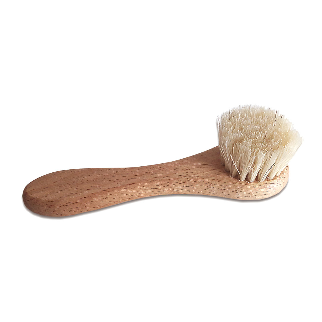 Mushroom brush with beechwood handle for cleaning mushrooms