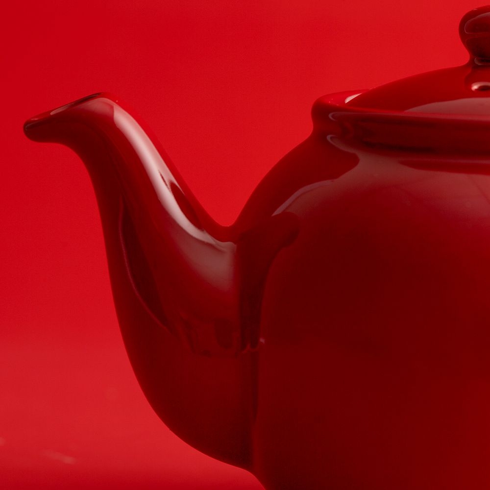 Price & Kensington - Teapot red
