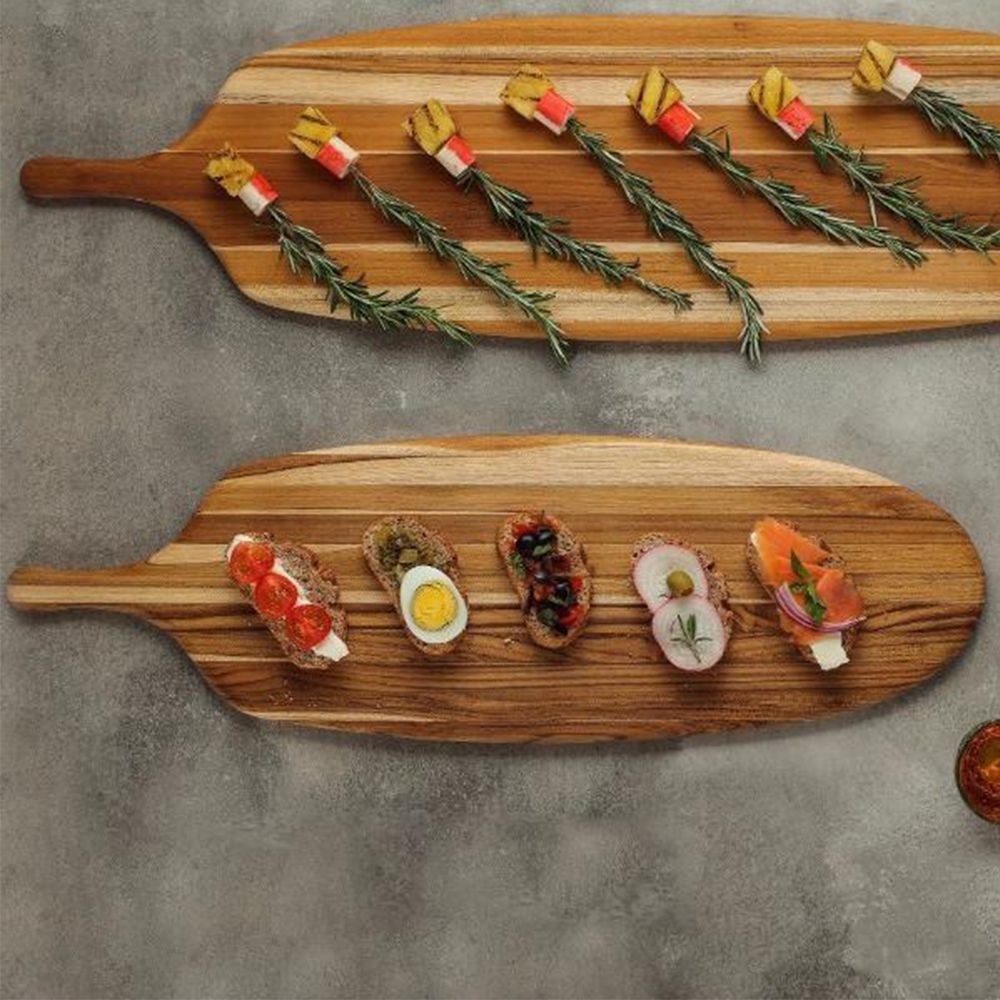 TeakHaus - Canoe Collection Boards - Teak cutting board with handle TeakHaus - Canoe Collection Boards - Teak cutting board with handle