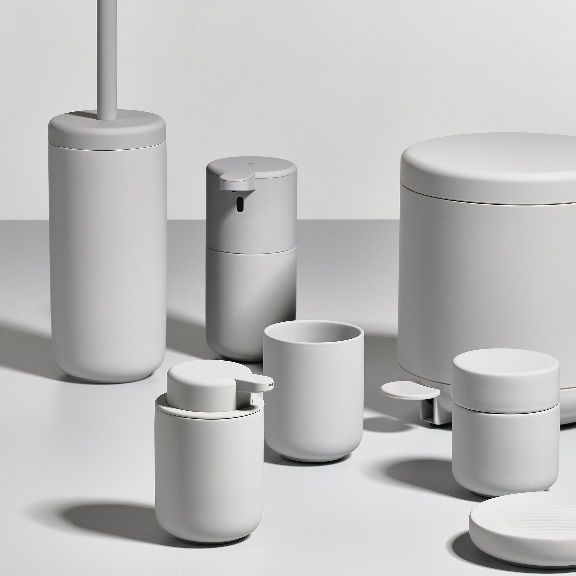 Zone - Ume Zahnbürstenbecher - Soft Grey