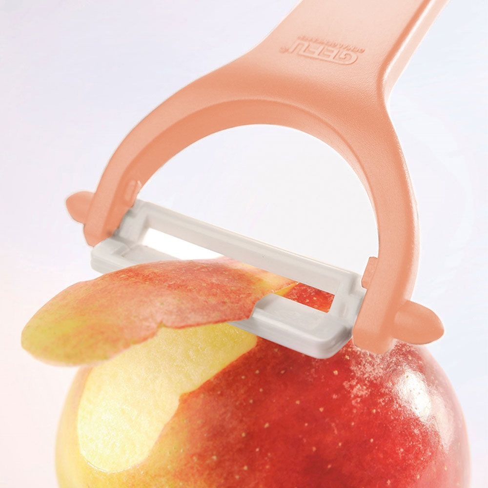 Gefu - Ceramic peeler CERAMO Retro-Pastel orange Gefu - Ceramic peeler CERAMO Retro-Pastel orange