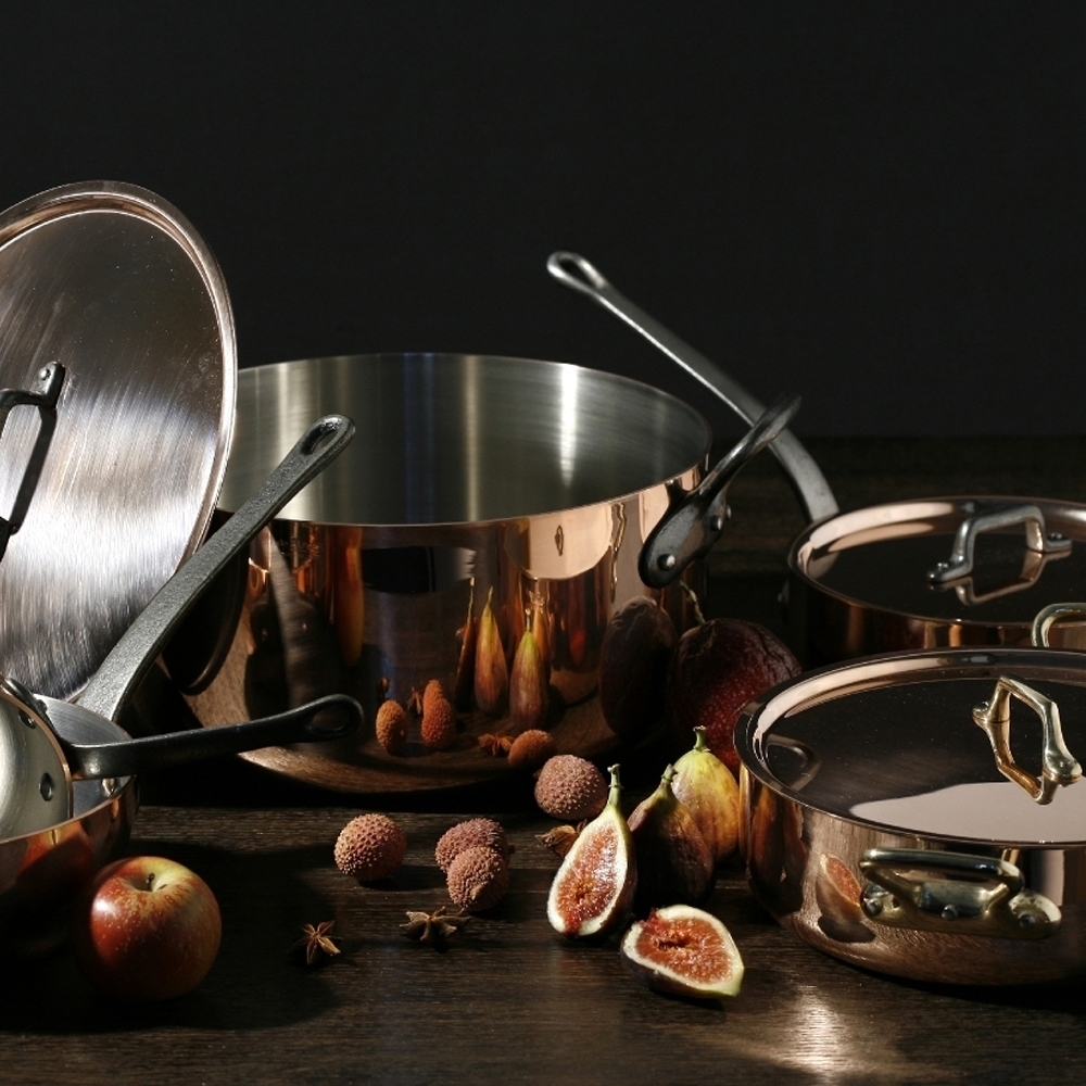 de Buyer - Round Fry Pan with cast iron handle