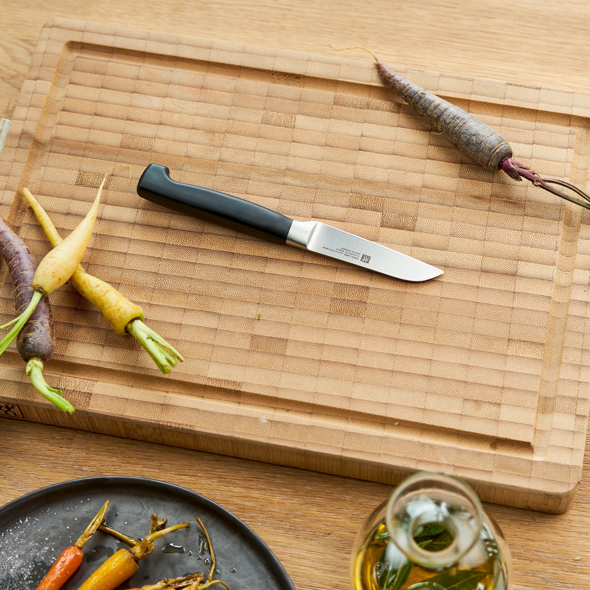 ZWILLING - paring knife | four stars | 8 cm ZWILLING - paring knife | four stars | 8 cm