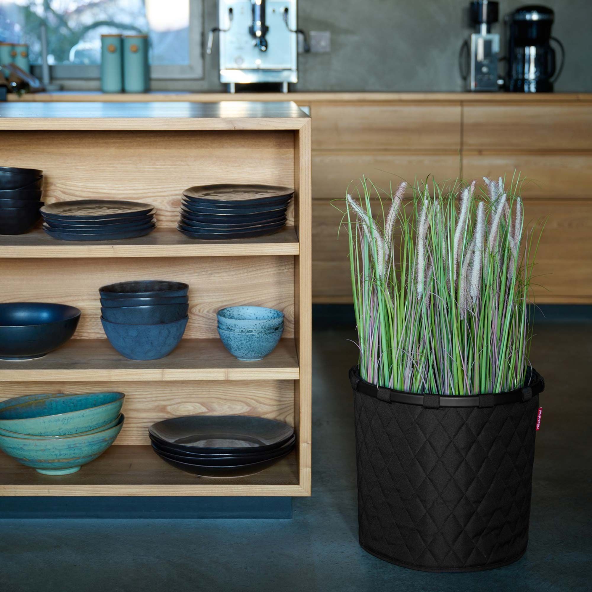 reisenthel - homebasket M - frame rhombus black reisenthel - homebasket M - frame rhombus black