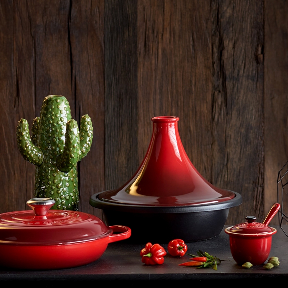 Le Creuset - Tagine - Tajine 27 cm - Kirschrot Le Creuset - Tagine - Tajine 27 cm - Kirschrot