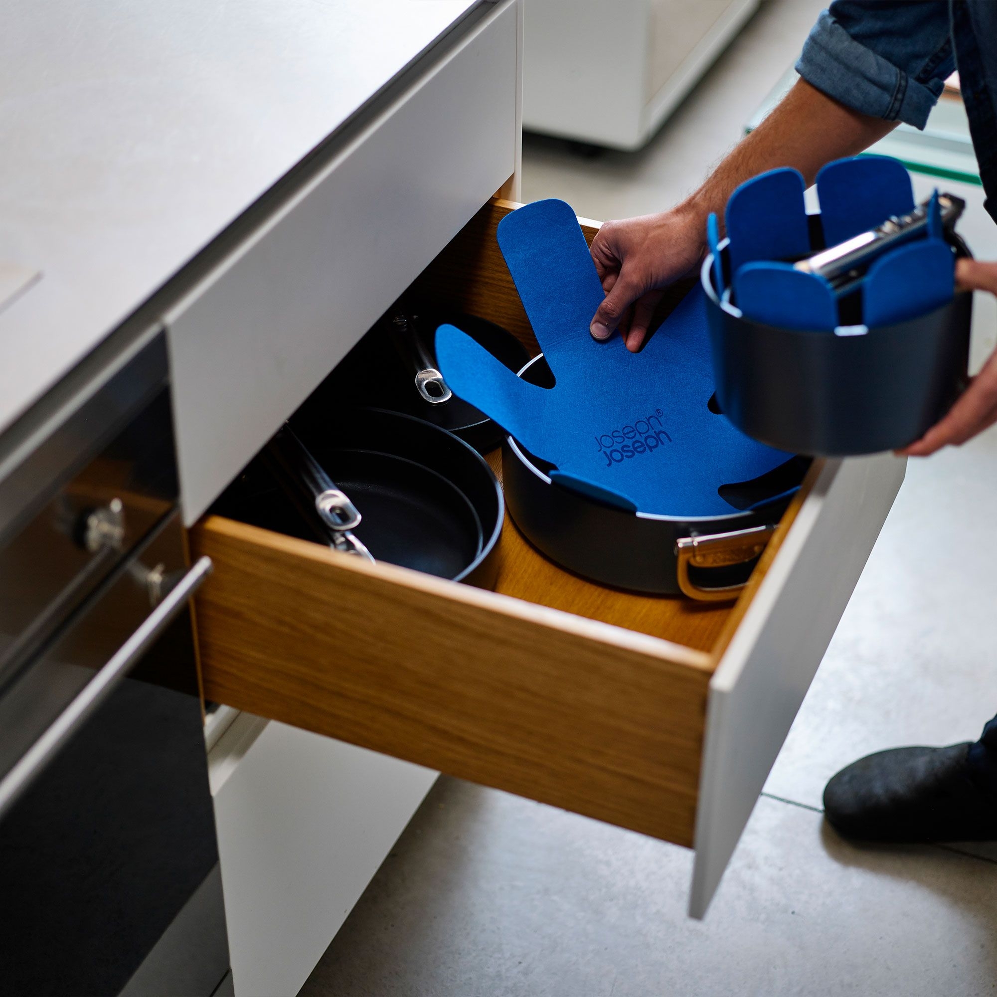 Joseph Joseph - Space pot protector set 3 pieces - blue Joseph Joseph - Space pot protector set 3 pieces - blue