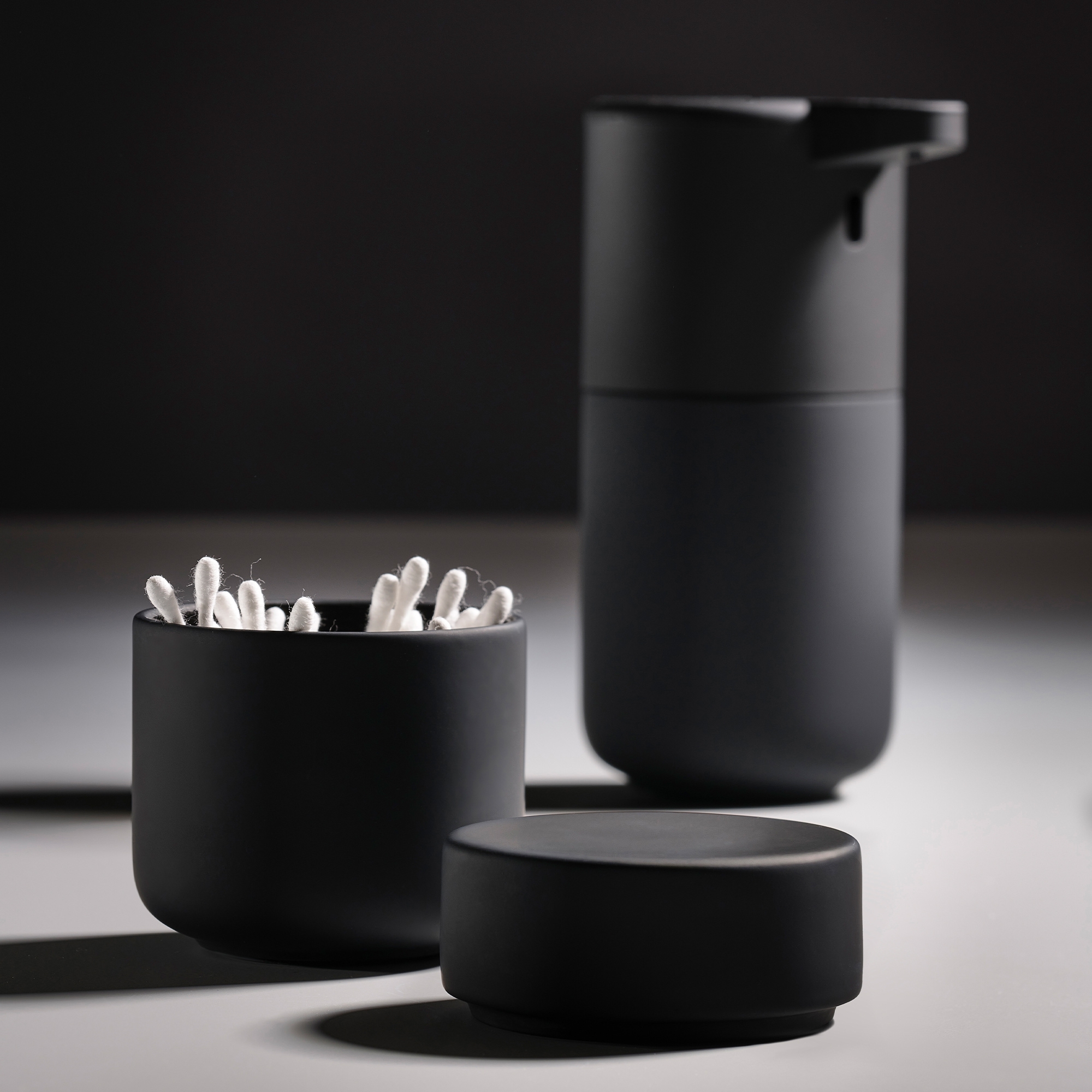 Zone - Ume Jar with Lid - Black