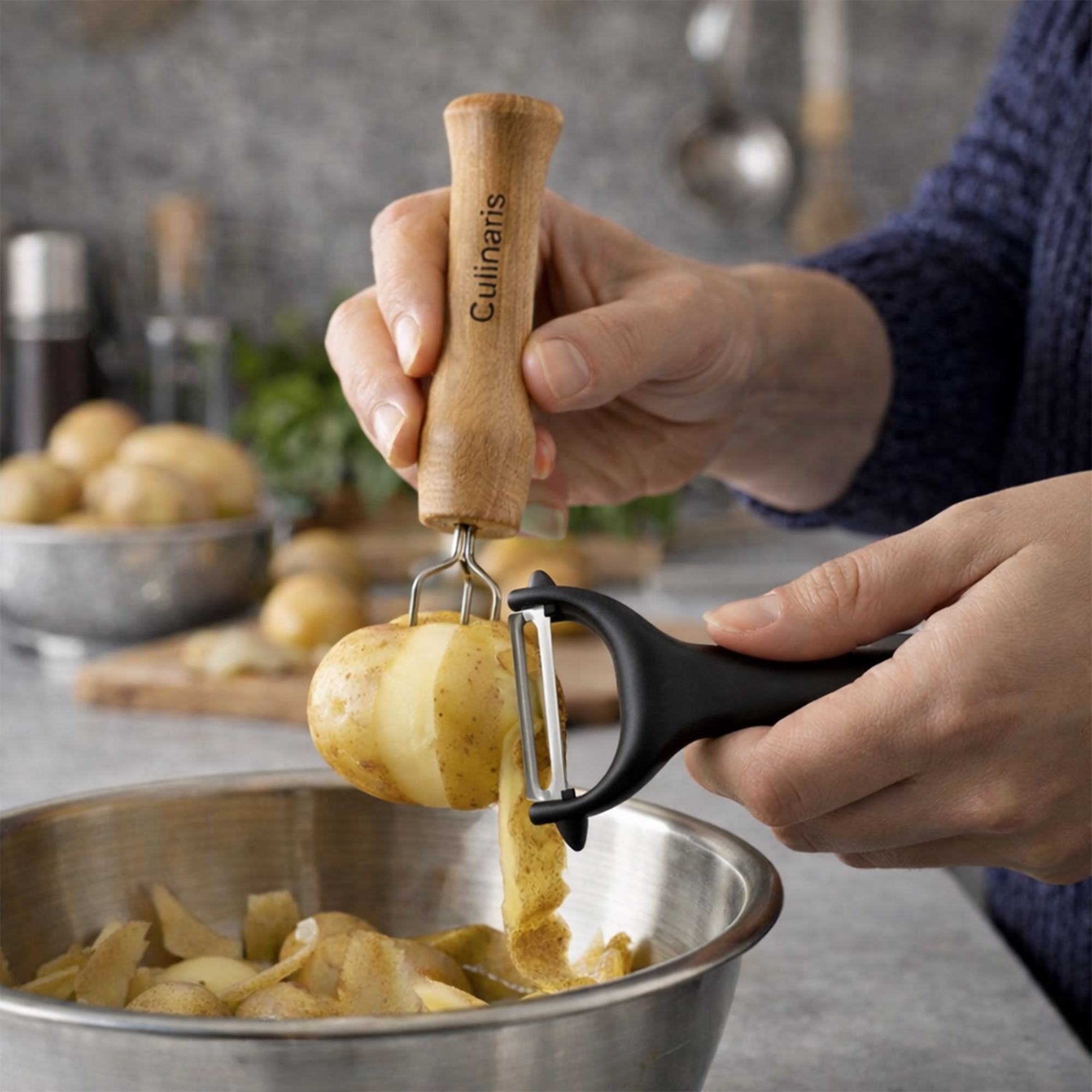 Safely peeling potato with Culinaris potato fork