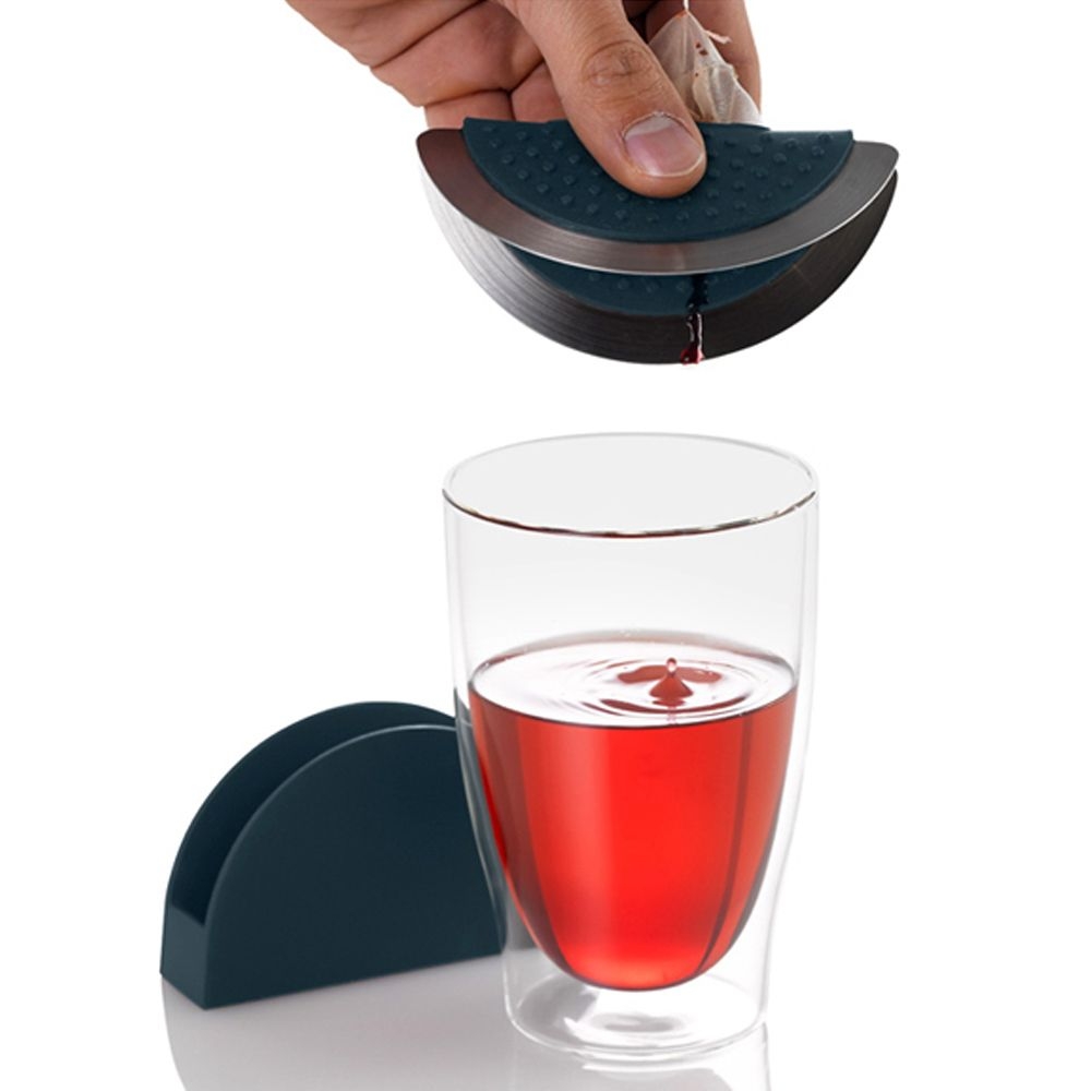 AdHoc - Teebeutelpresse SQUEETEA mit Ständer AdHoc - Teebeutelpresse SQUEETEA mit Ständer