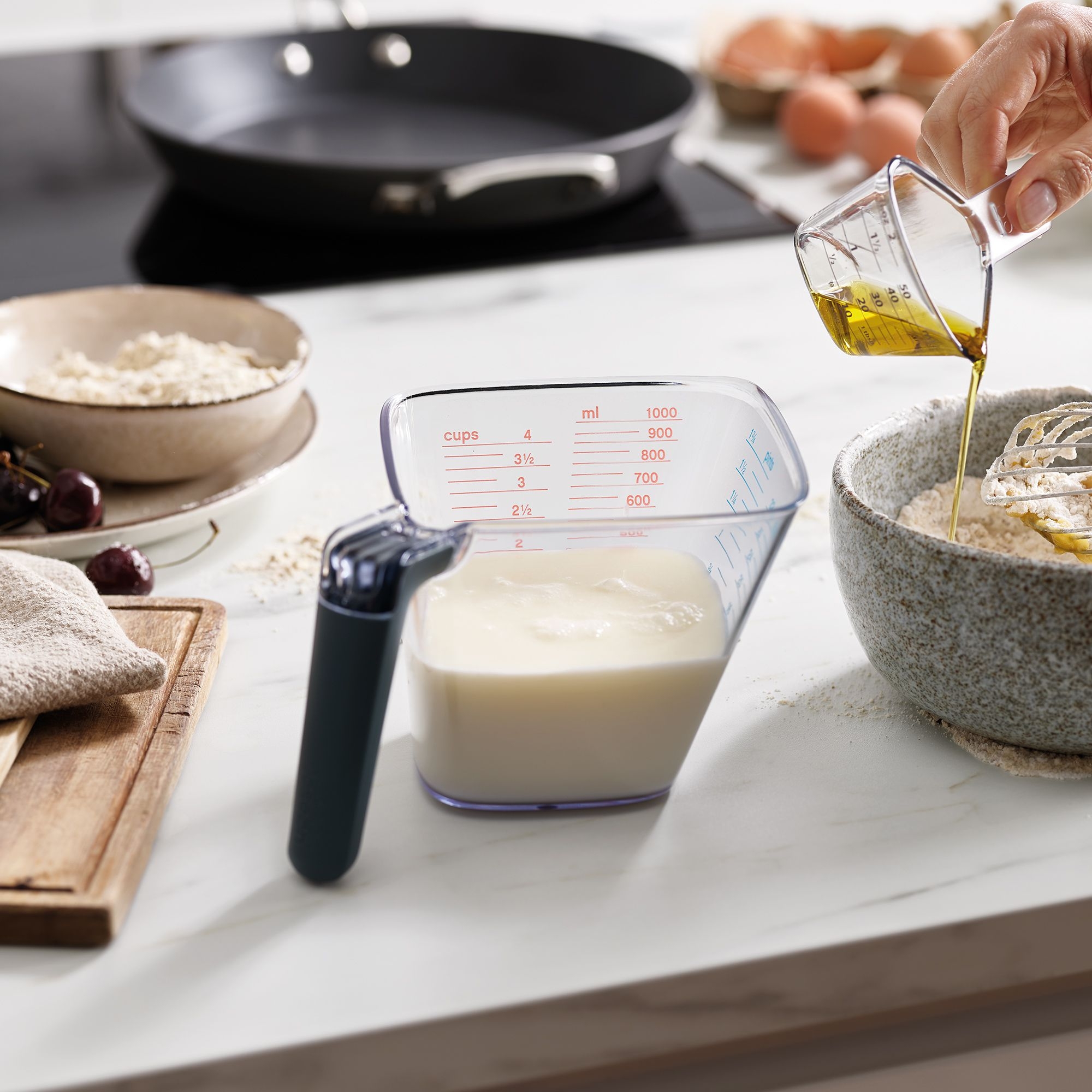 JoJo Align™ 2-Piece Easy-Read Measuring Cup Set - Gray JoJo Align™ 2-Piece Easy-Read Measuring Cup Set - Gray