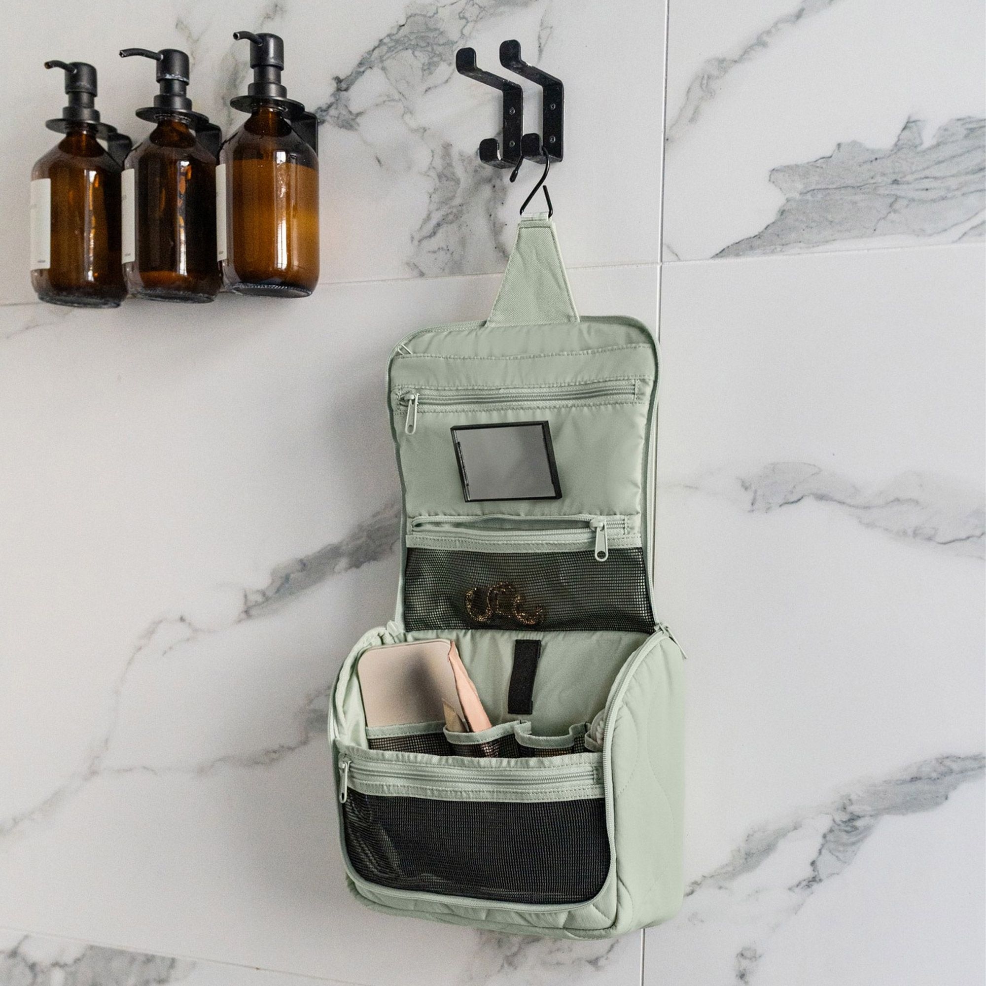 reisenthel - toiletbag XL - puffer iced matcha