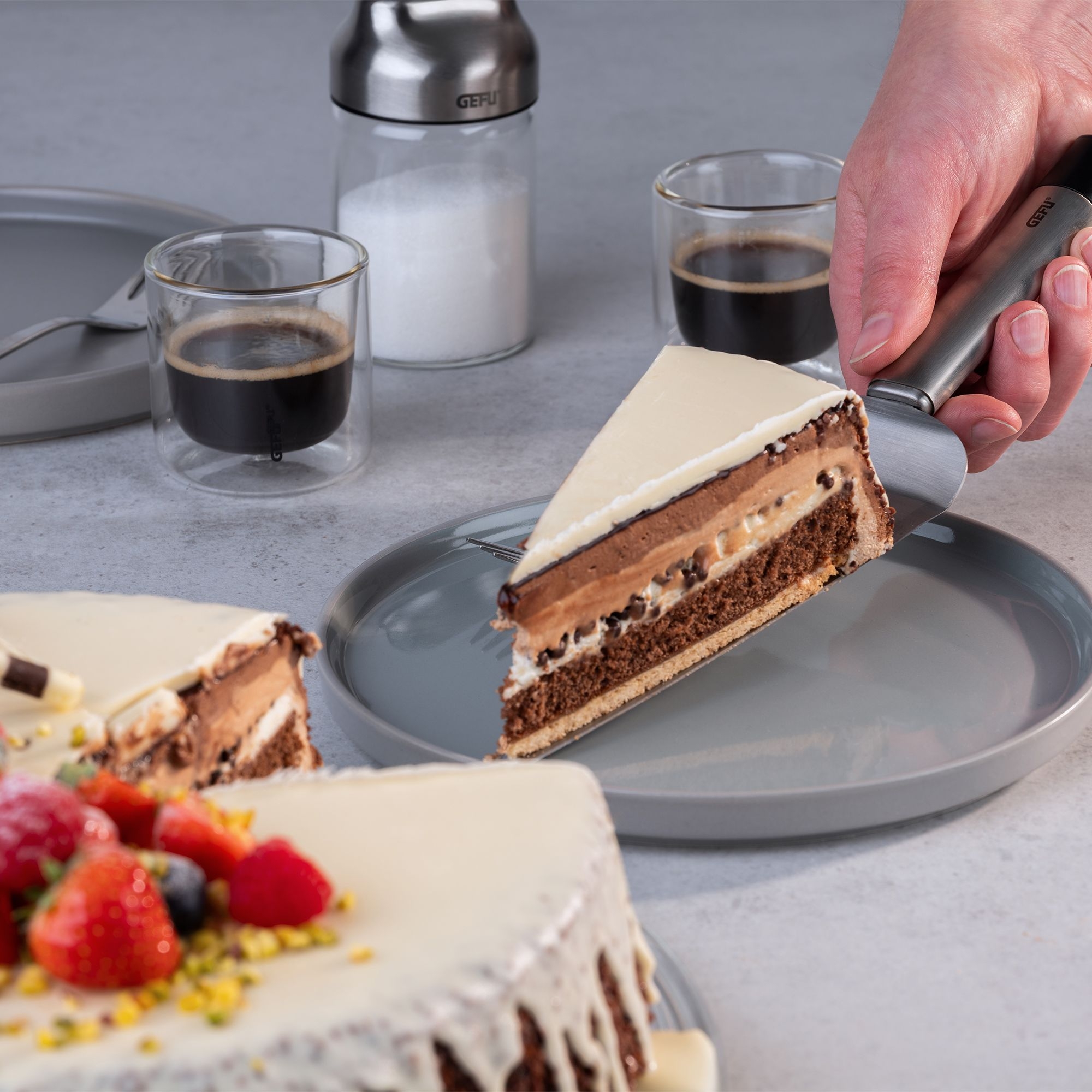 Gefu - Cake server with serrated edge PRIMELINE