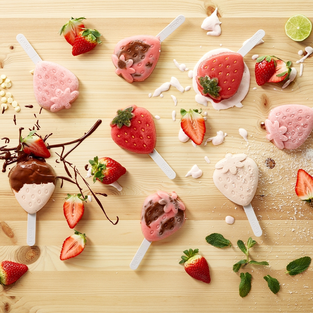 Lékué - ice molds, set of 4 - strawberry Lékué - ice molds, set of 4 - strawberry