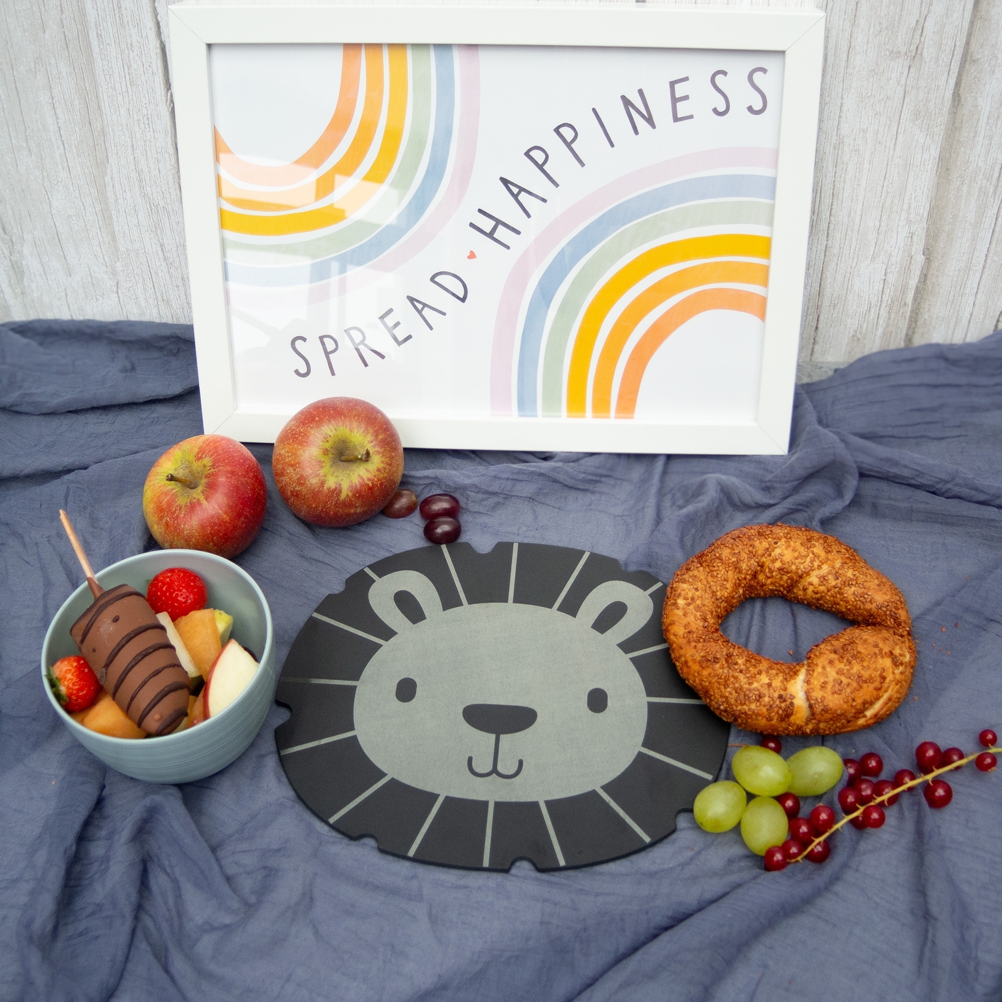 Jade - Children's board "LION" Jade - Children's board "LION"