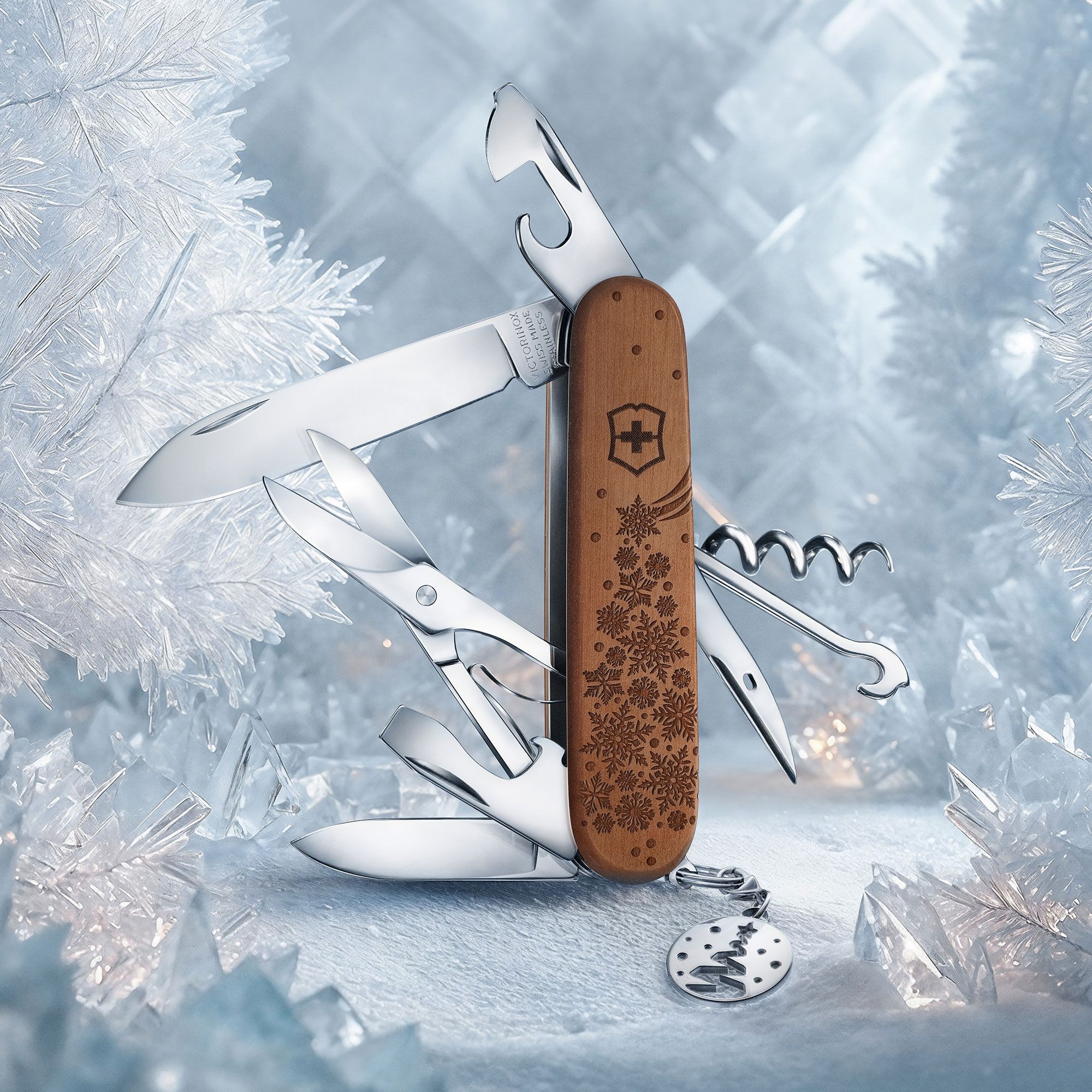 Victorinox - Offiziersmesser Climber - Winter Magic Limited Edition 2025 Victorinox - Offiziersmesser Climber - Winter Magic Limited Edition 2025