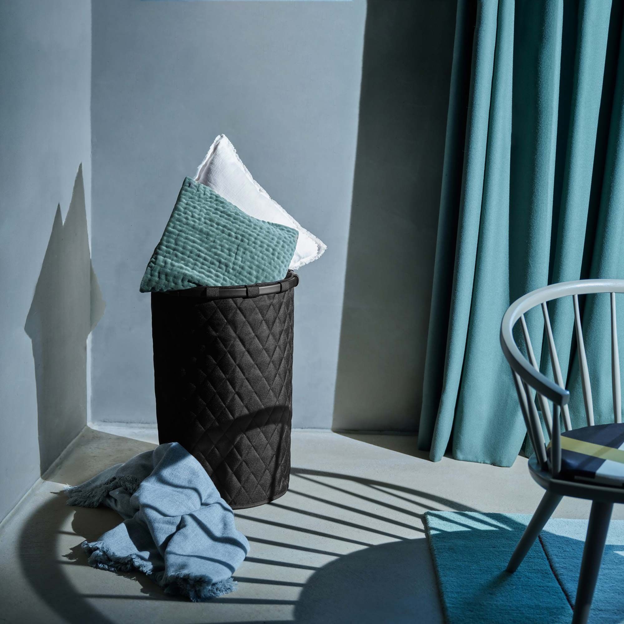 reisenthel - homebasket L - frame rhombus black reisenthel - homebasket L - frame rhombus black