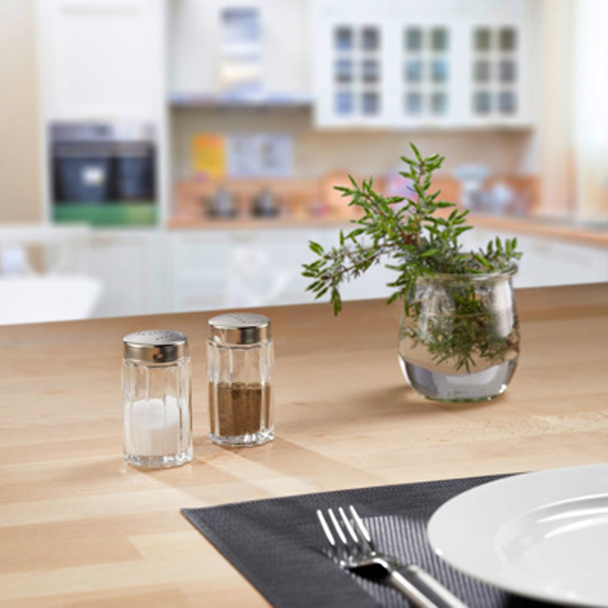 Westmark Traditional glass pepper shaker with stainless stee