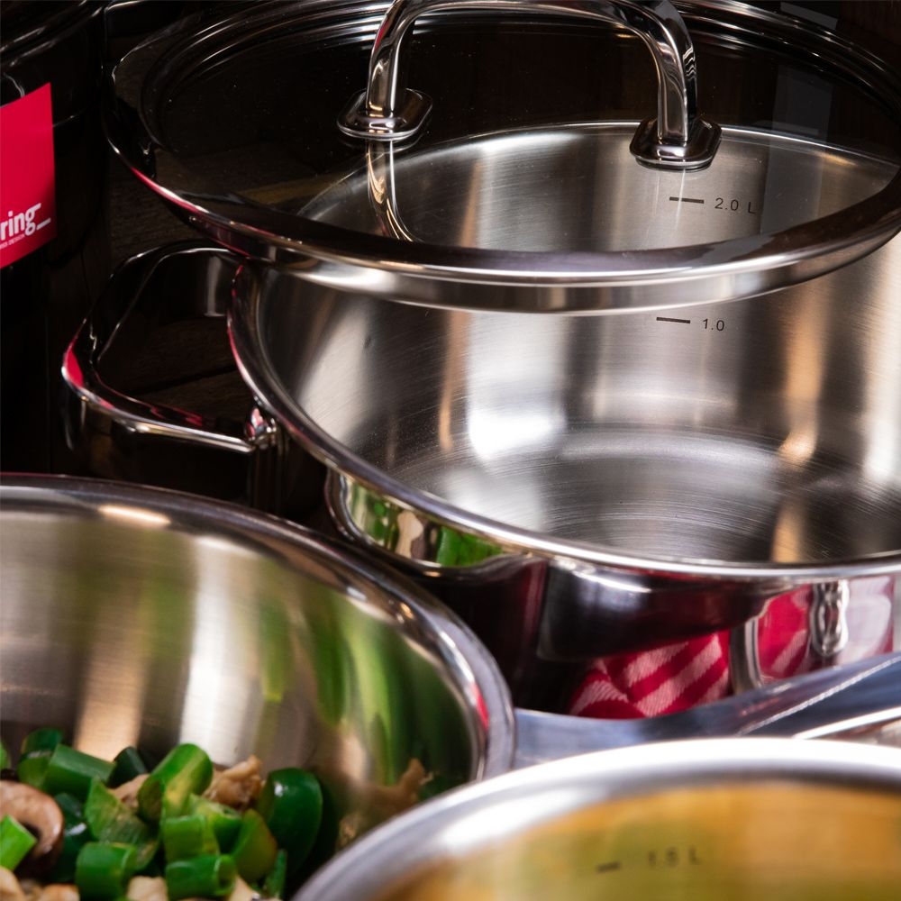 Spring - Pot series Finesse - Casserole with lid Ø 16 - 28 cm Spring - Pot series Finesse - Casserole with lid Ø 16 - 28 cm