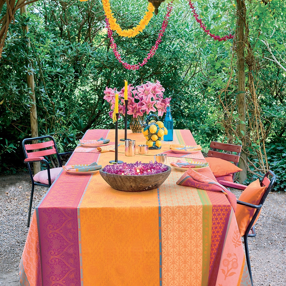 Garnier-Thiebaut - Tablecloth special cut 150 x 110 cm - Mille Saris Pendjab – c