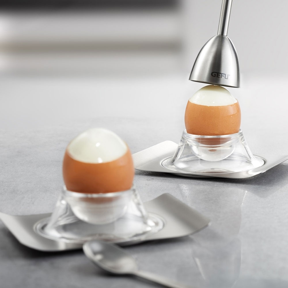 Gefu - Egg cracker with salt shaker Gefu - Egg cracker with salt shaker