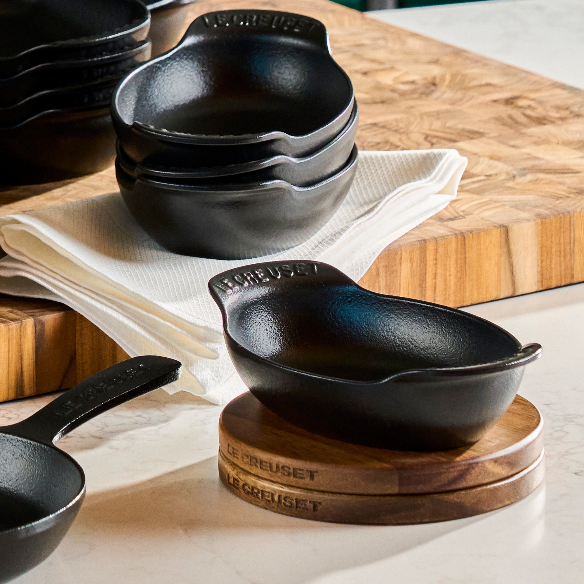 Le Creuset - Mini-Backform oval 4er-Set  - Schwarz Matt - Gourmand Collection Le Creuset - Mini-Backform oval 4er-Set  - Schwarz Matt - Gourmand Collection