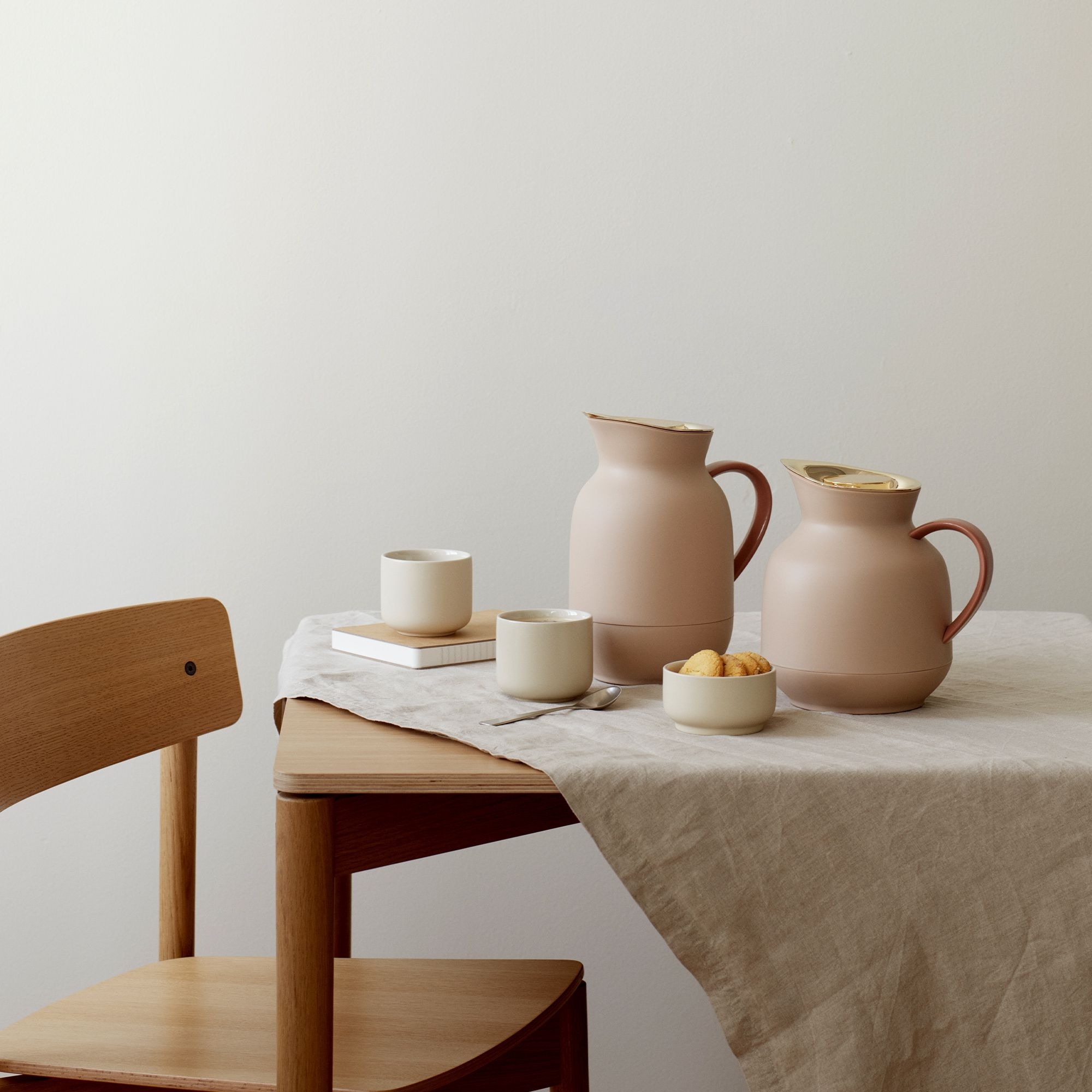 Stelton Wasserkocher Amphora 1,2L - soft peach Stelton Wasserkocher Amphora 1,2L - soft peach