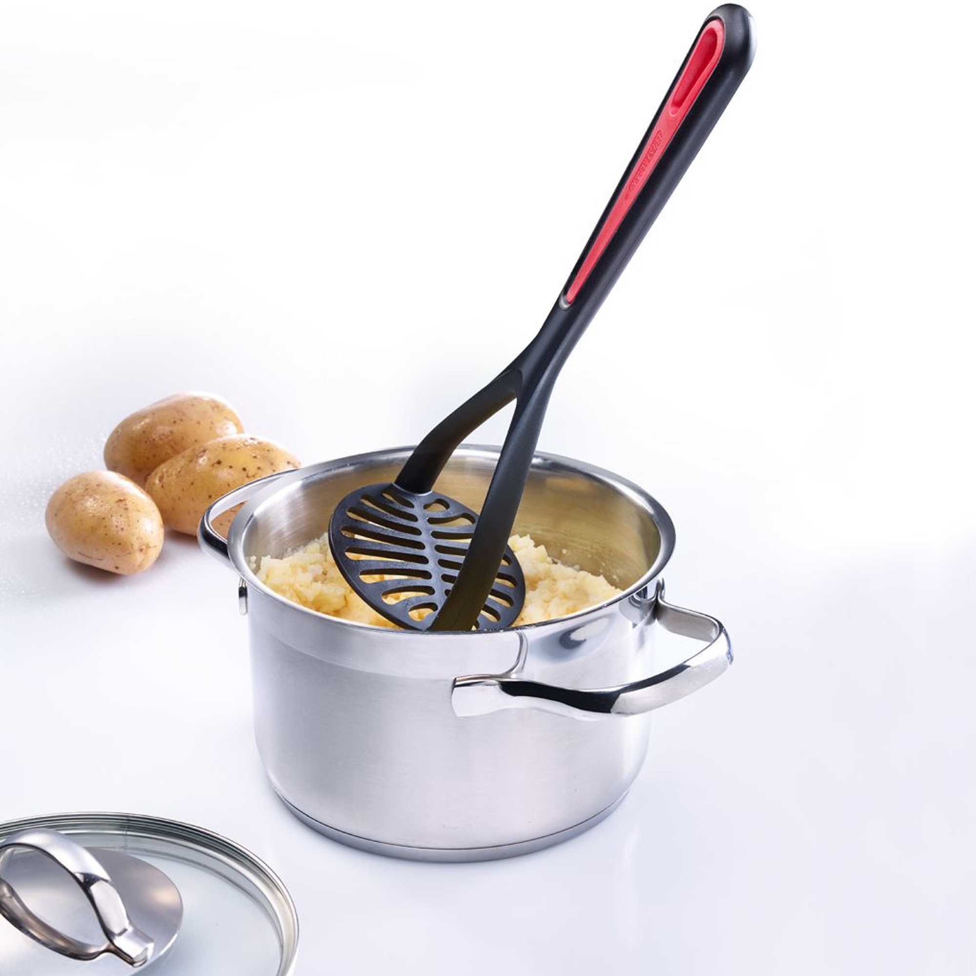 Westmark Gallant potato masher mashing potatoes
