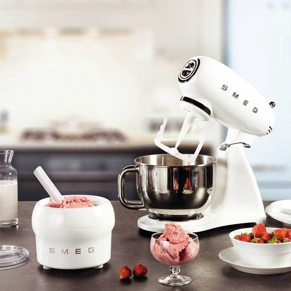 Smeg - Ice machine use - design line style The 50 ° years Smeg - Ice machine use - design line style The 50 ° years