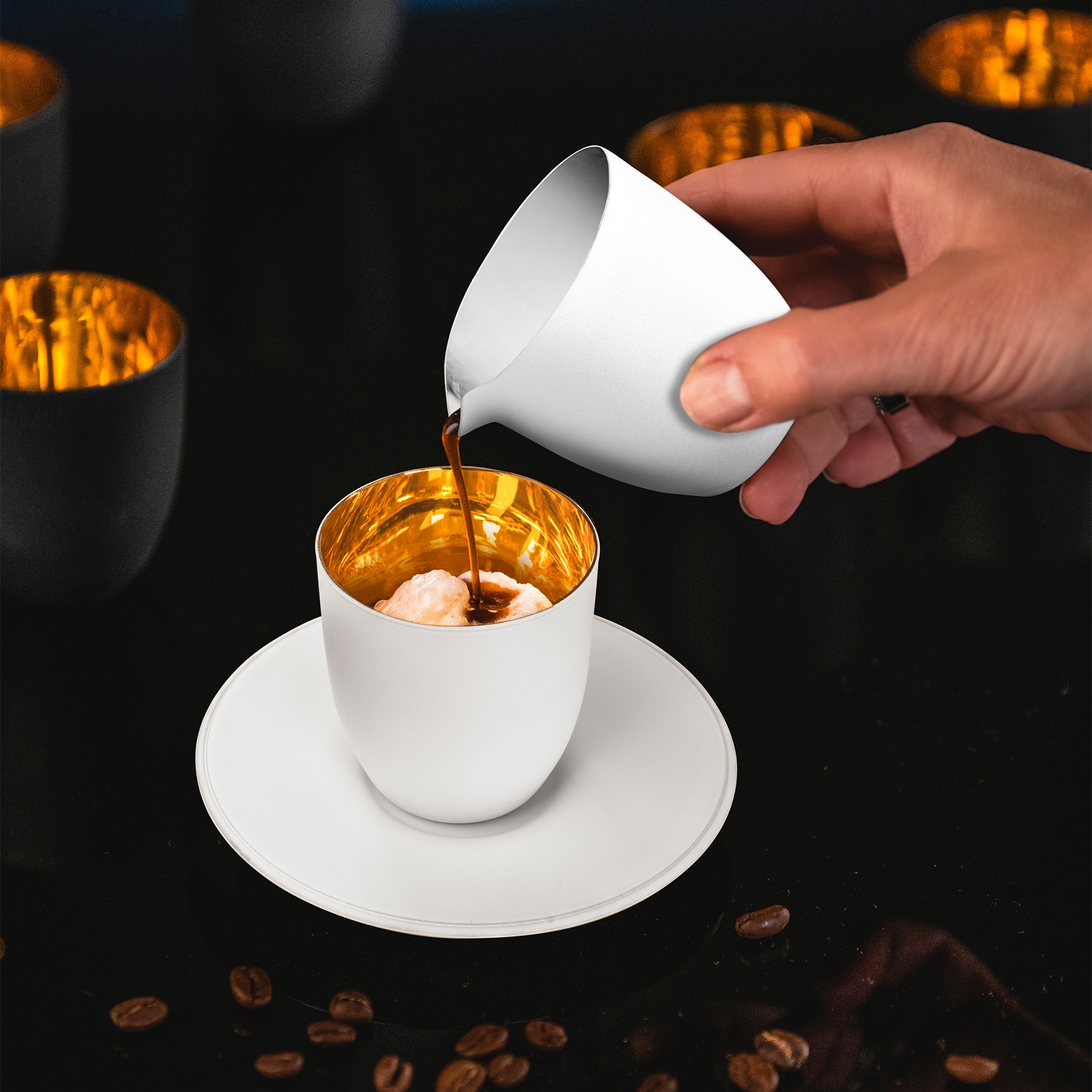 Eisch – Affogato Set – Glass with small jug, white/gold
