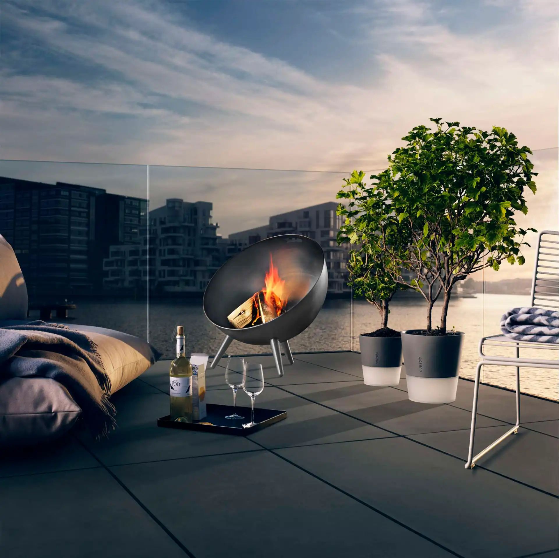 Eva Solo - FireGlobe Fireplace 64 cm