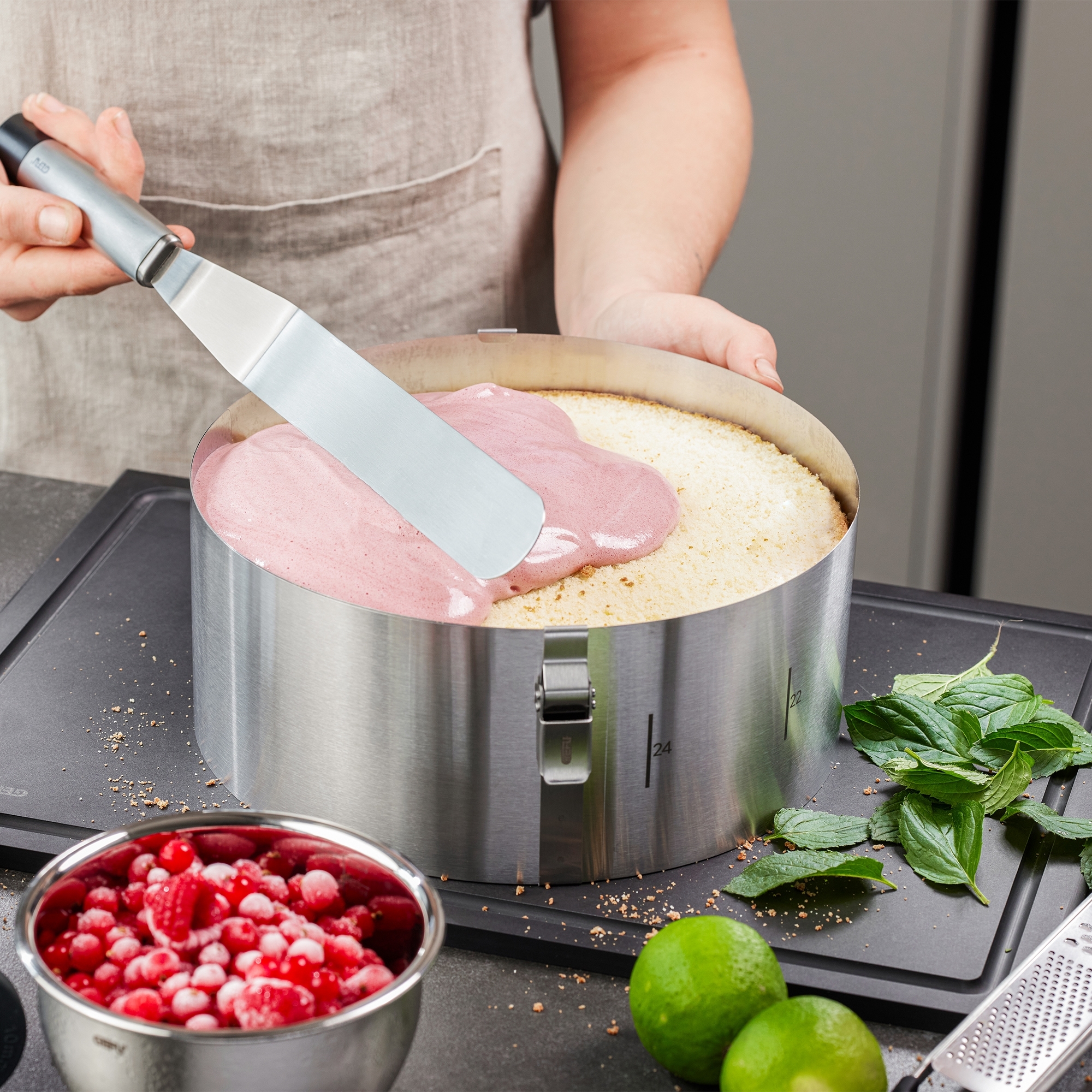 Gefu - Angled spatula PRIMELINE, 21 cm