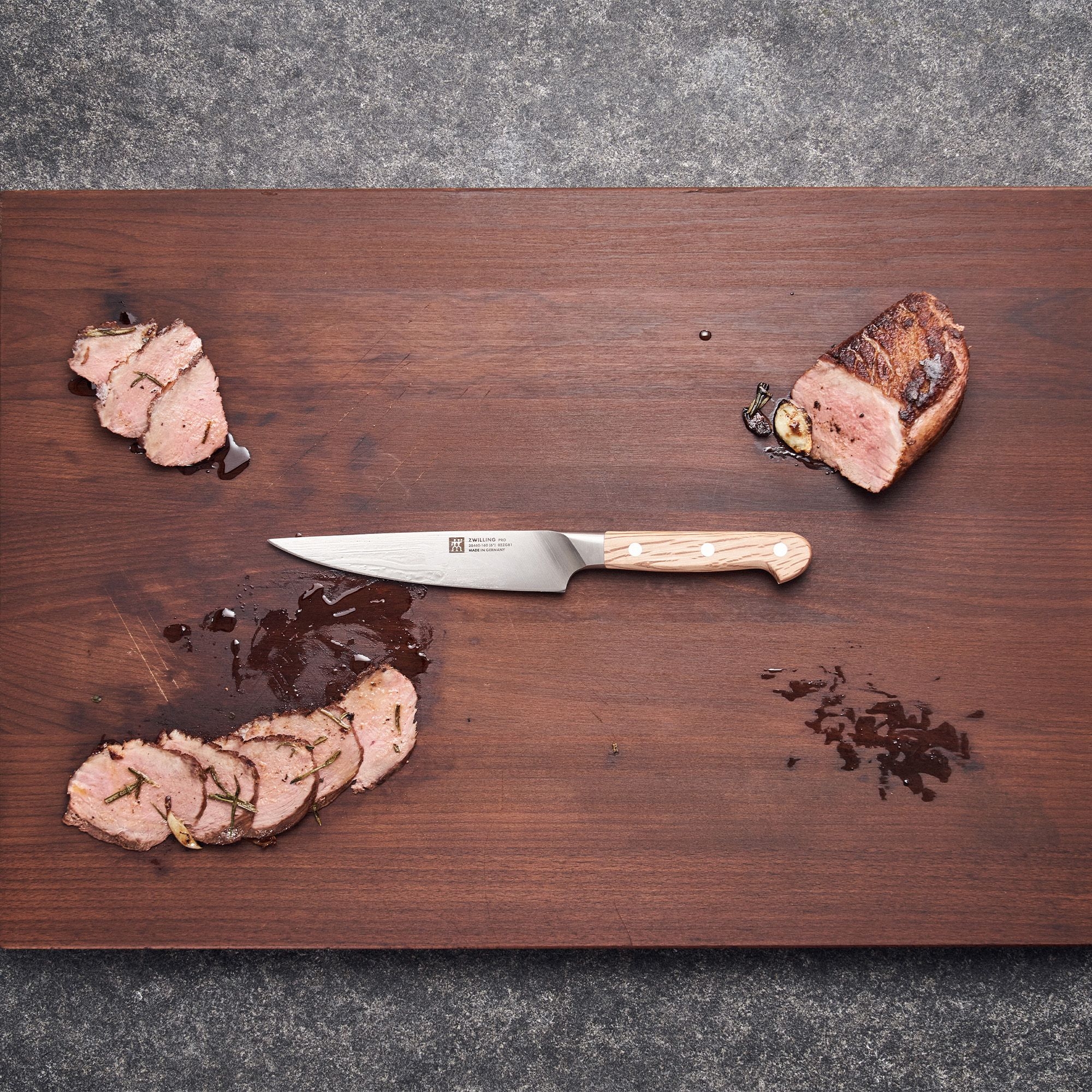 ZWILLING - Meat knife | Pro Wood | 16 cm ZWILLING - Meat knife | Pro Wood | 16 cm